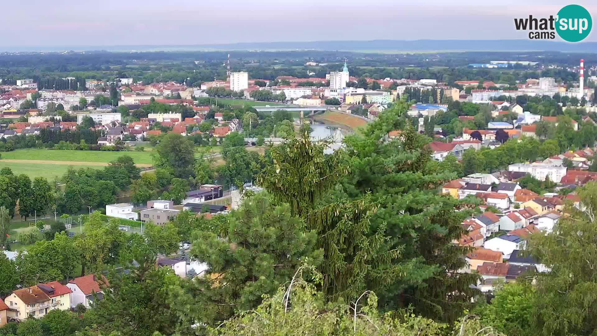 Web kamera Karlovac – Dvorac Dubovac uživo