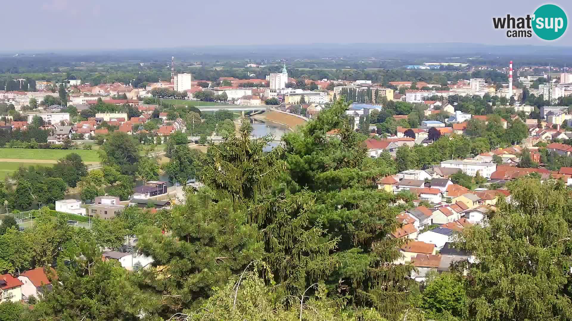 Spletna kamera Karlovac Dubovac grad – Pogled v živo na zgodovinsko znamenitost Karlovca