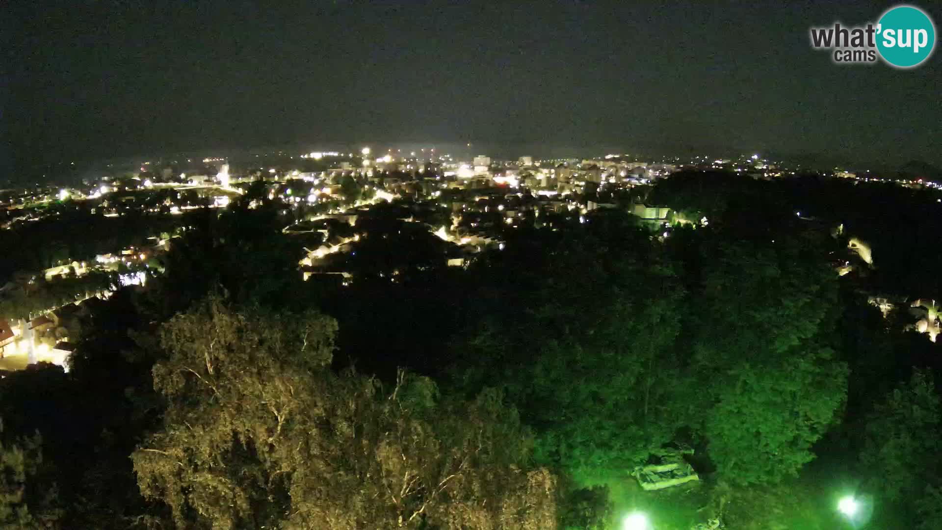 Web kamera Karlovac – Dvorac Dubovac uživo