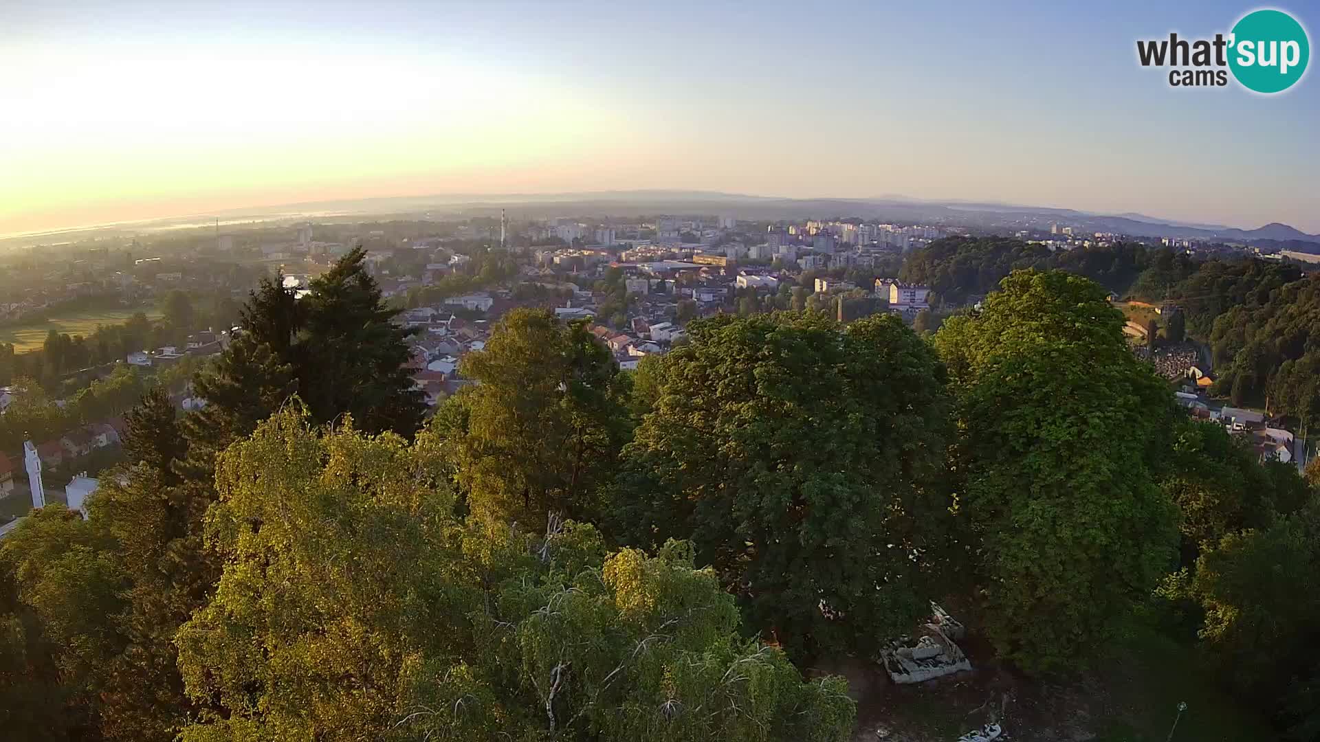 Webcam Karlovac Dubovac Castle – Live View of Karlovac’s Historic Landmark