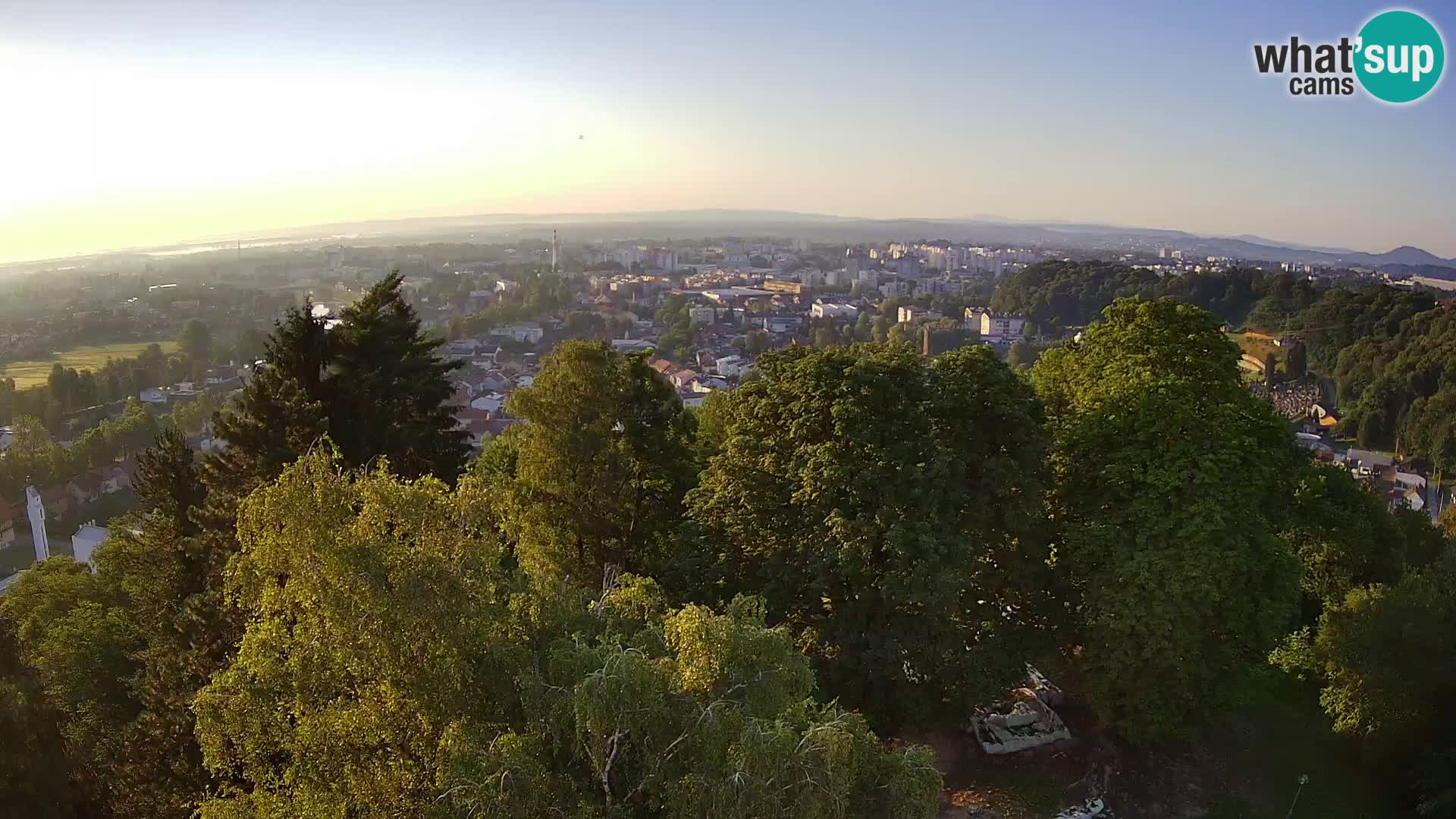 Web kamera Karlovac – Dvorac Dubovac uživo