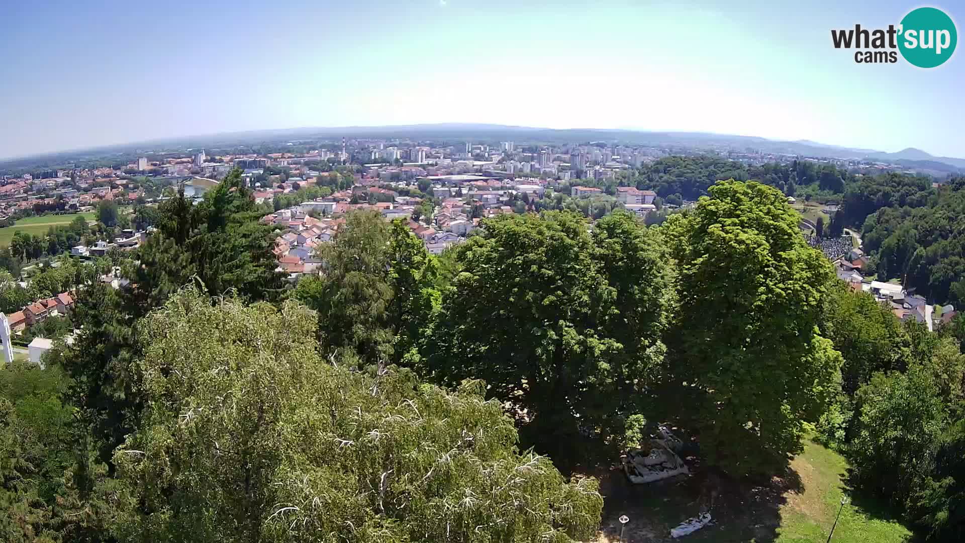 Web kamera Karlovac – Dvorac Dubovac uživo
