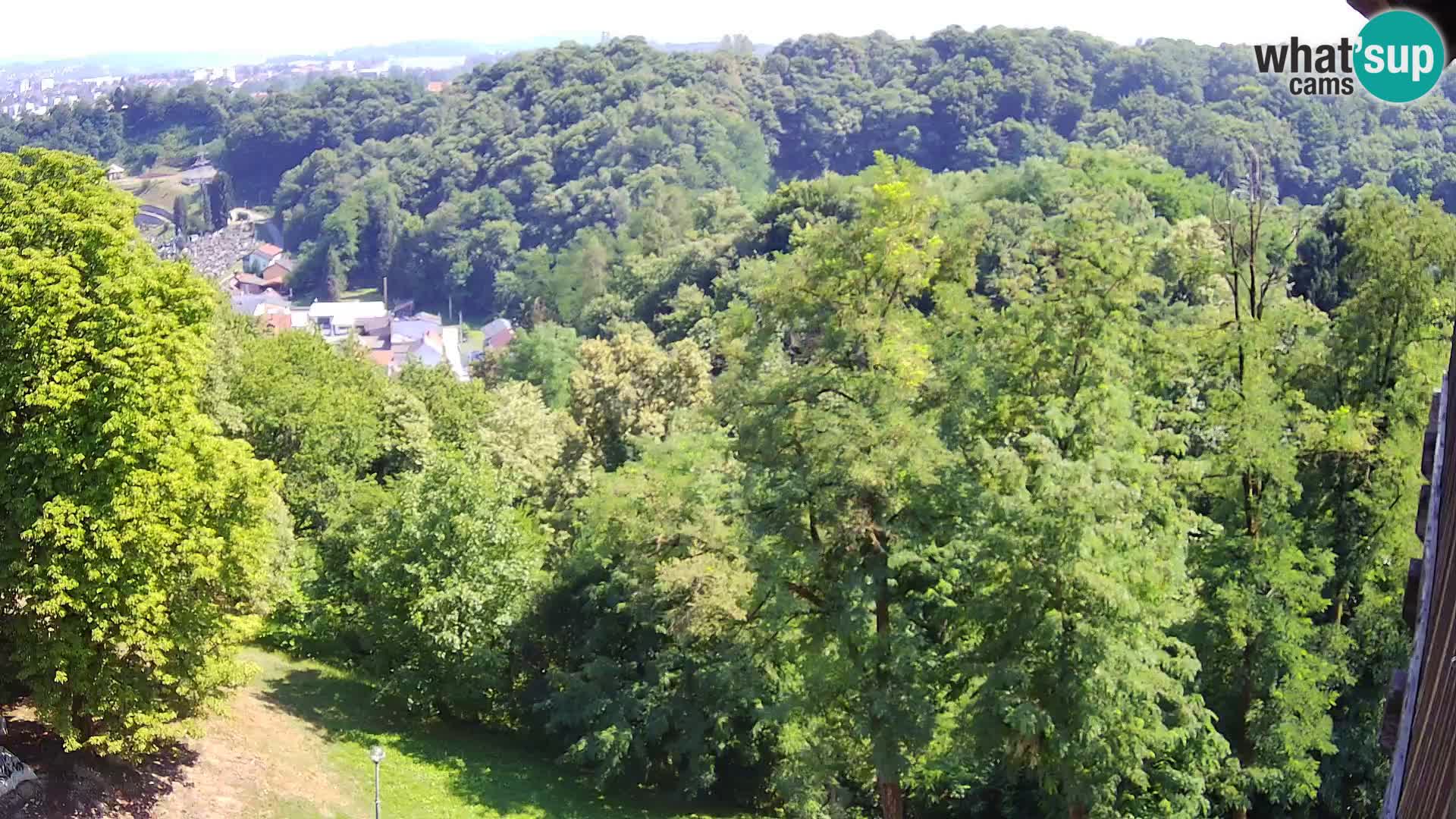 Webcam Karlovac Dubovac Castle – Live View of Karlovac’s Historic Landmark