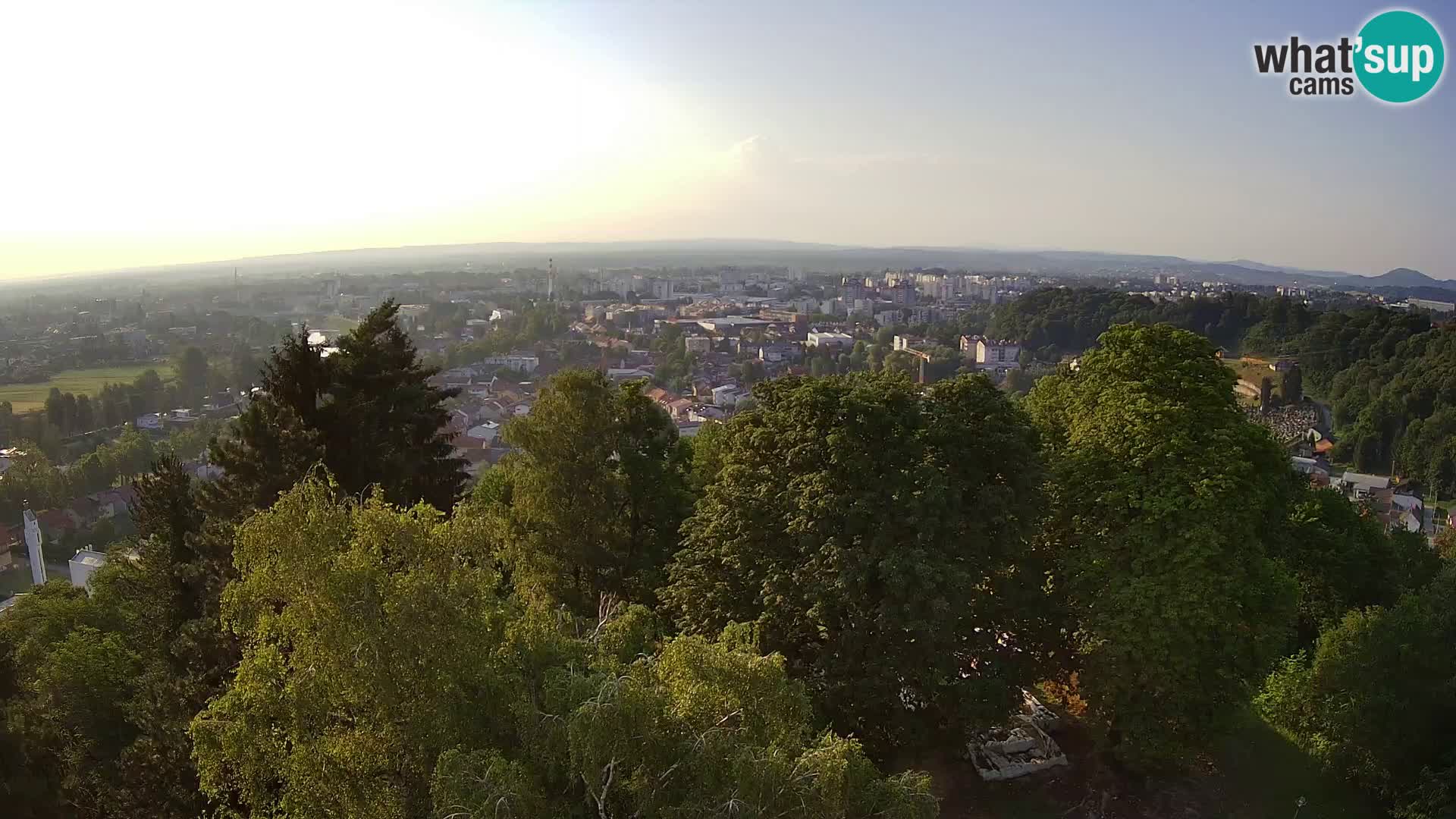 Webcam Karlovac Dubovac Castle – Live View of Karlovac’s Historic Landmark