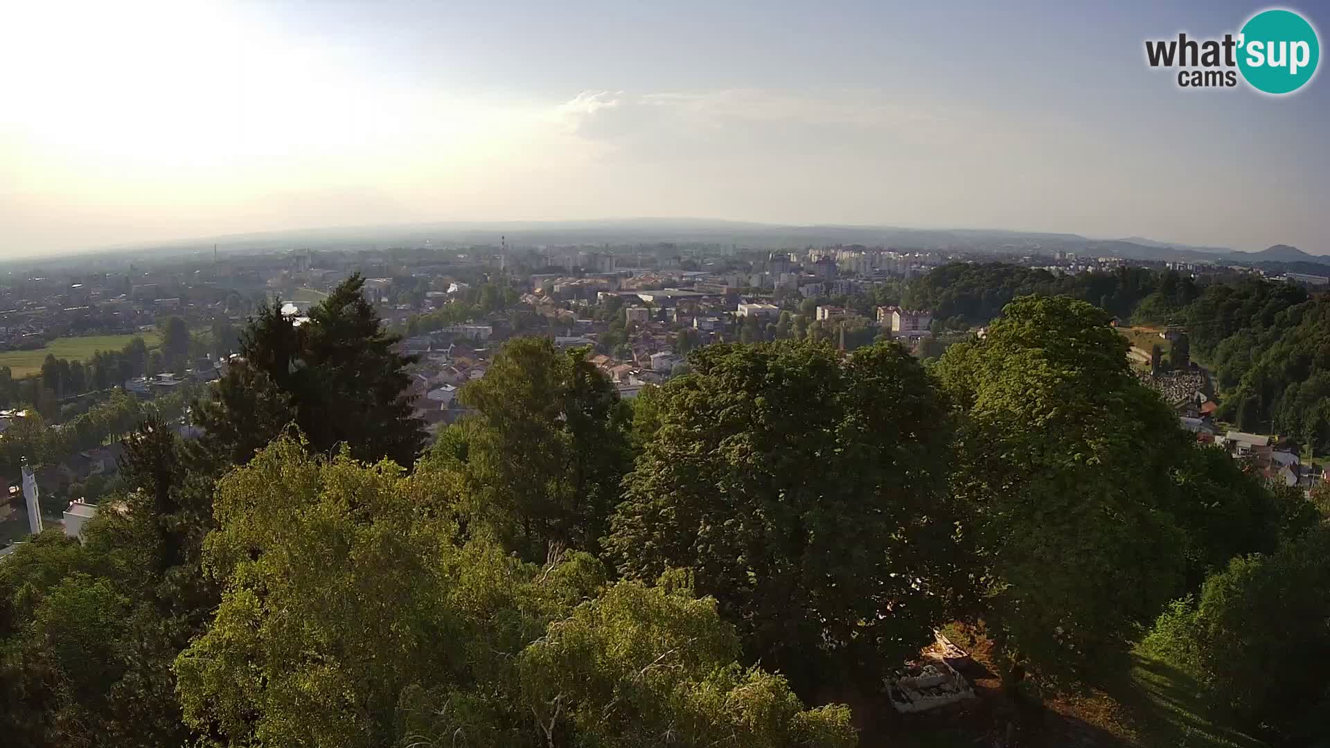 Webcam Karlovac Dubovac Castle – Live View of Karlovac’s Historic Landmark