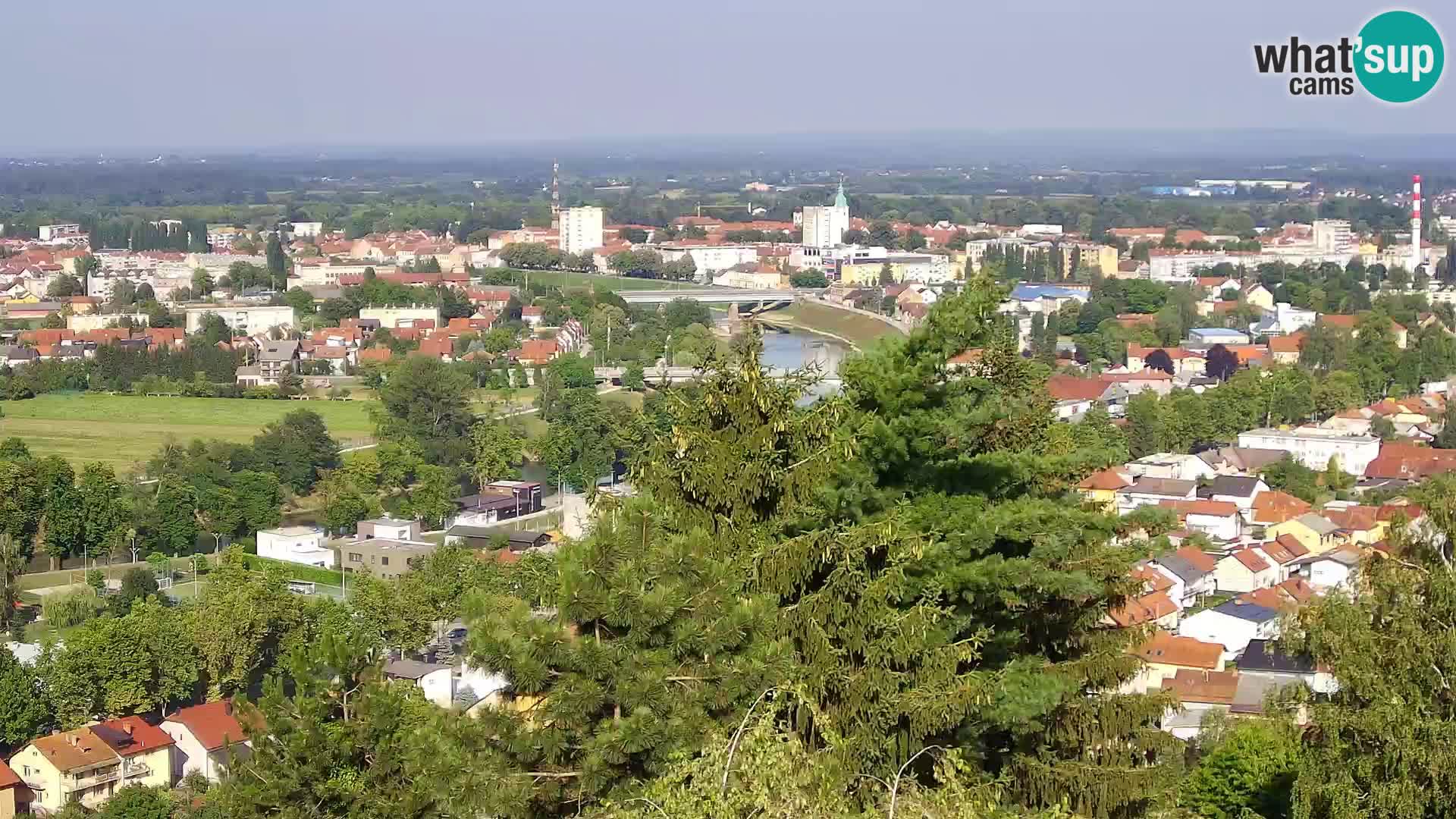Spletna kamera Karlovac Dubovac grad – Pogled v živo na zgodovinsko znamenitost Karlovca