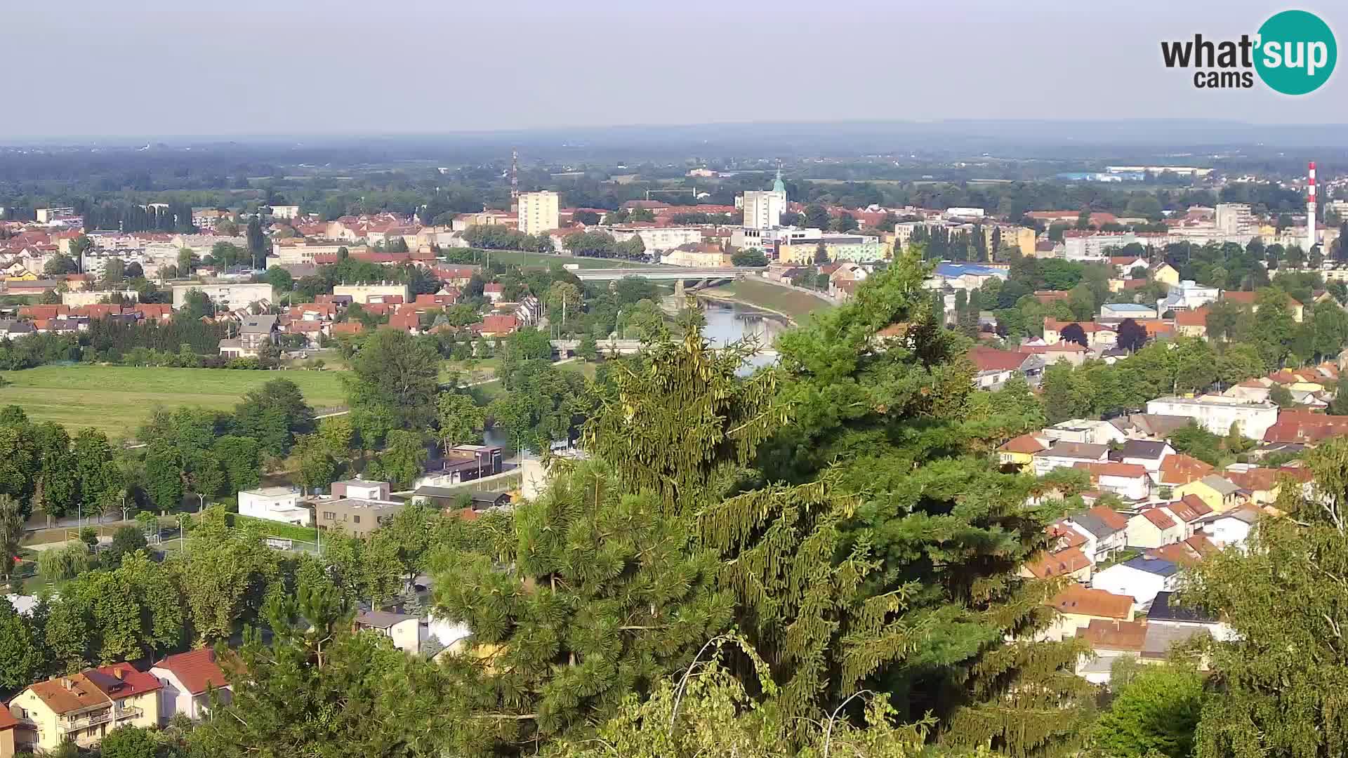 Spletna kamera Karlovac Dubovac grad – Pogled v živo na zgodovinsko znamenitost Karlovca