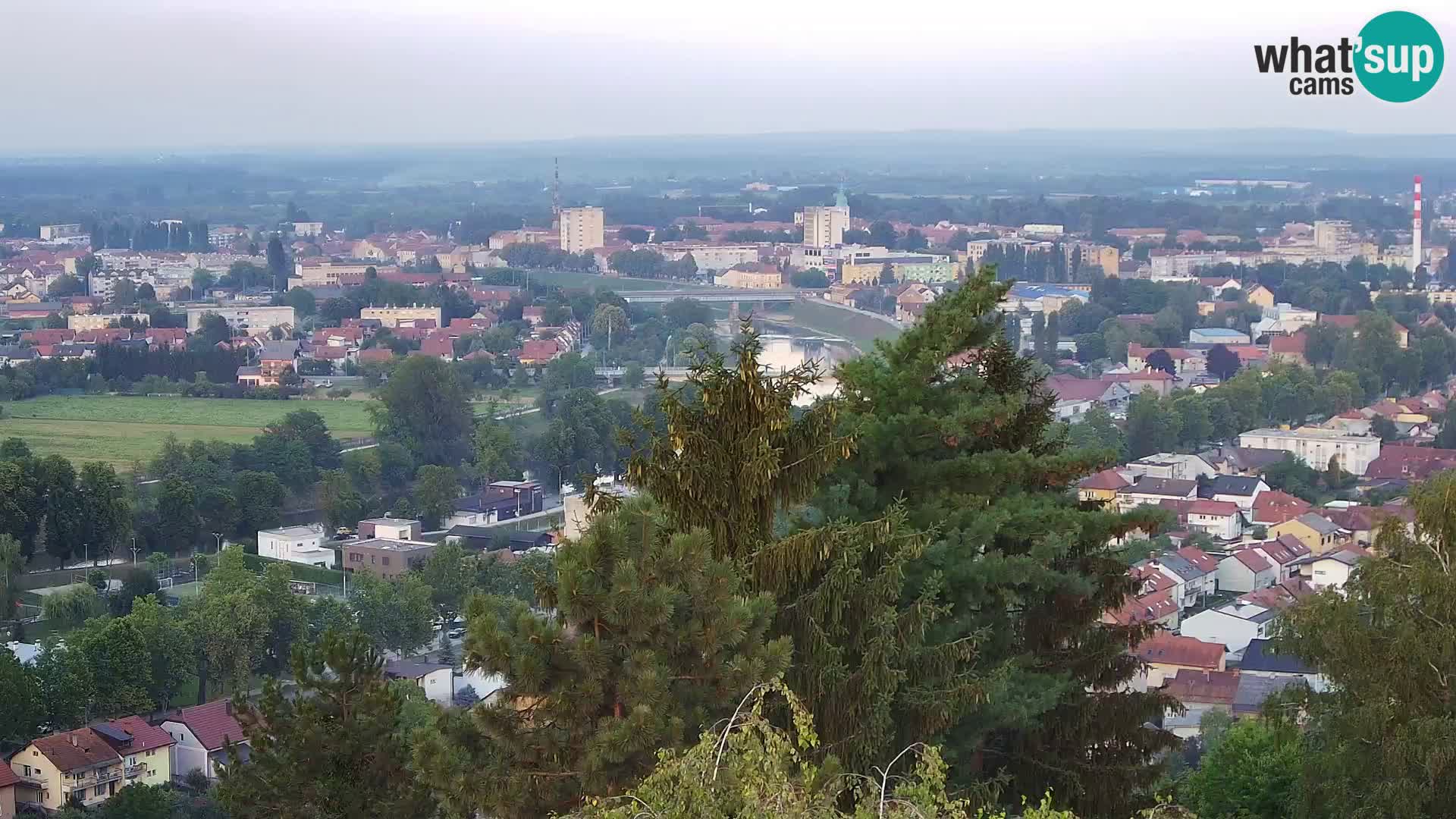 Spletna kamera Karlovac Dubovac grad – Pogled v živo na zgodovinsko znamenitost Karlovca