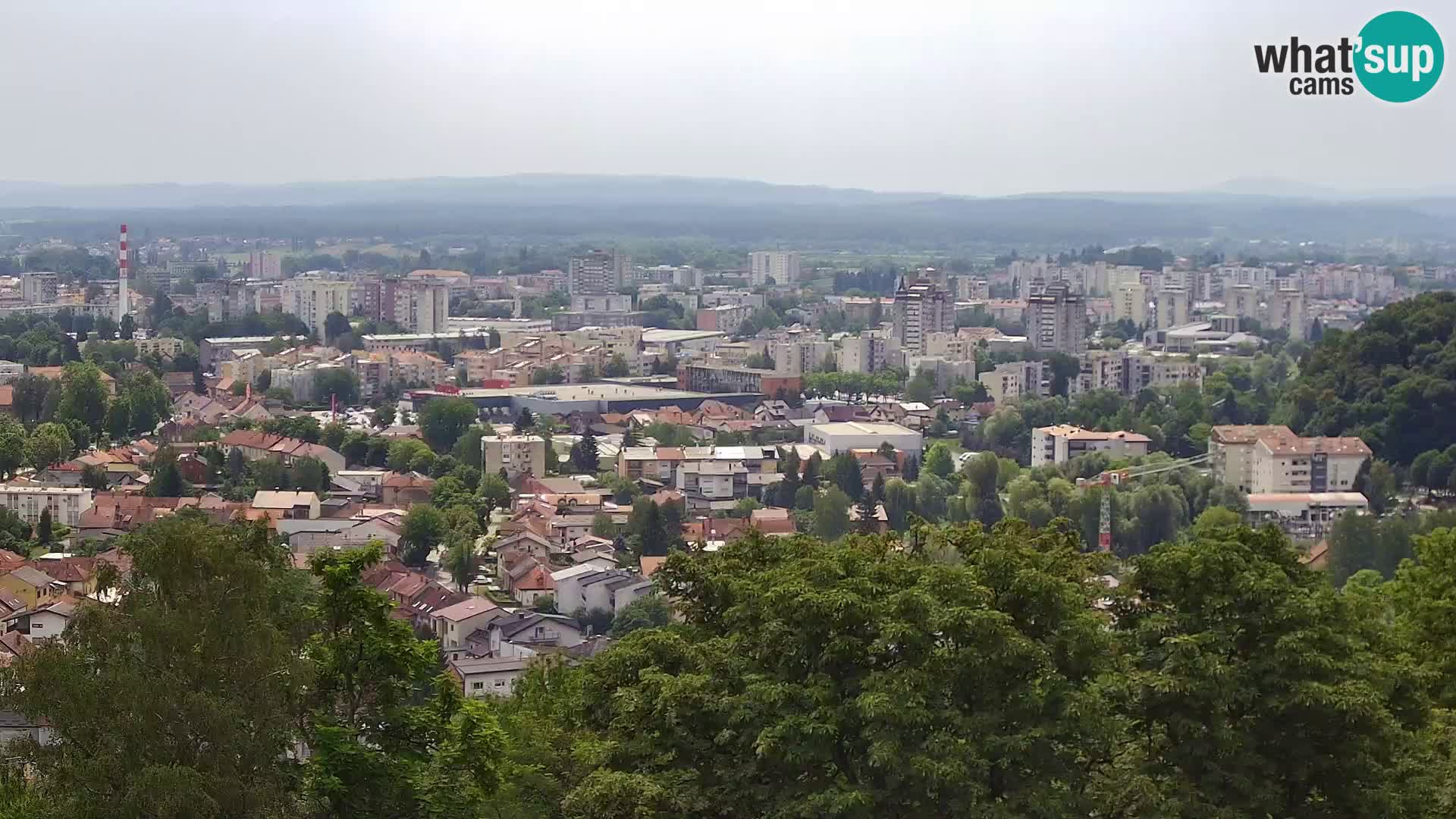 Spletna kamera Karlovac Dubovac grad – Pogled v živo na zgodovinsko znamenitost Karlovca