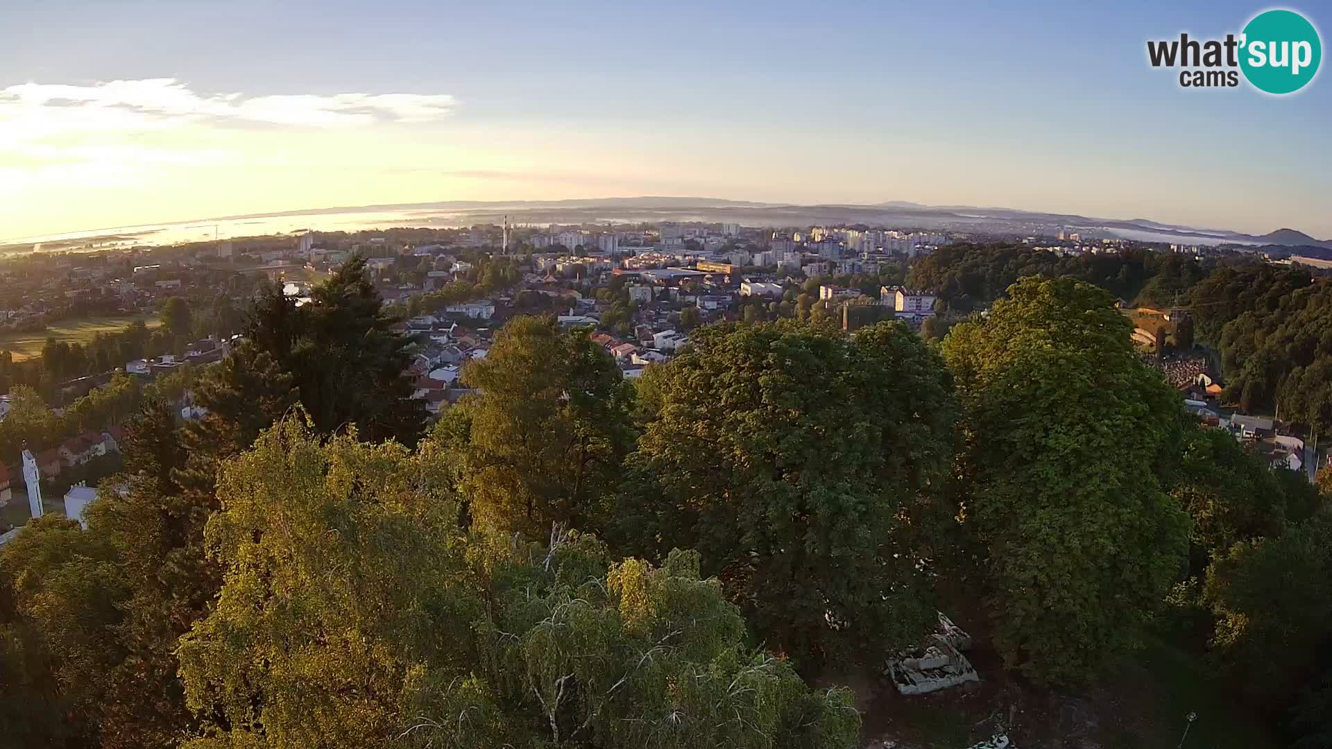 Webcam Karlovac Dubovac Castle – Live View of Karlovac’s Historic Landmark