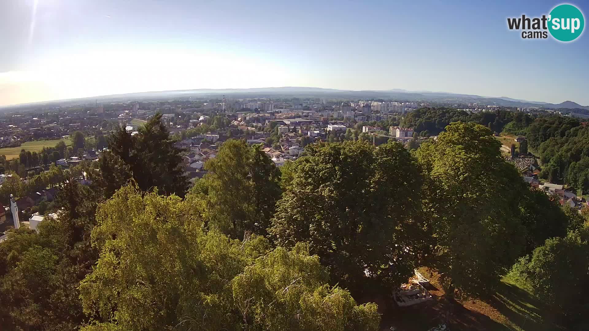 Webcam Karlovac Dubovac Castle – Live View of Karlovac’s Historic Landmark