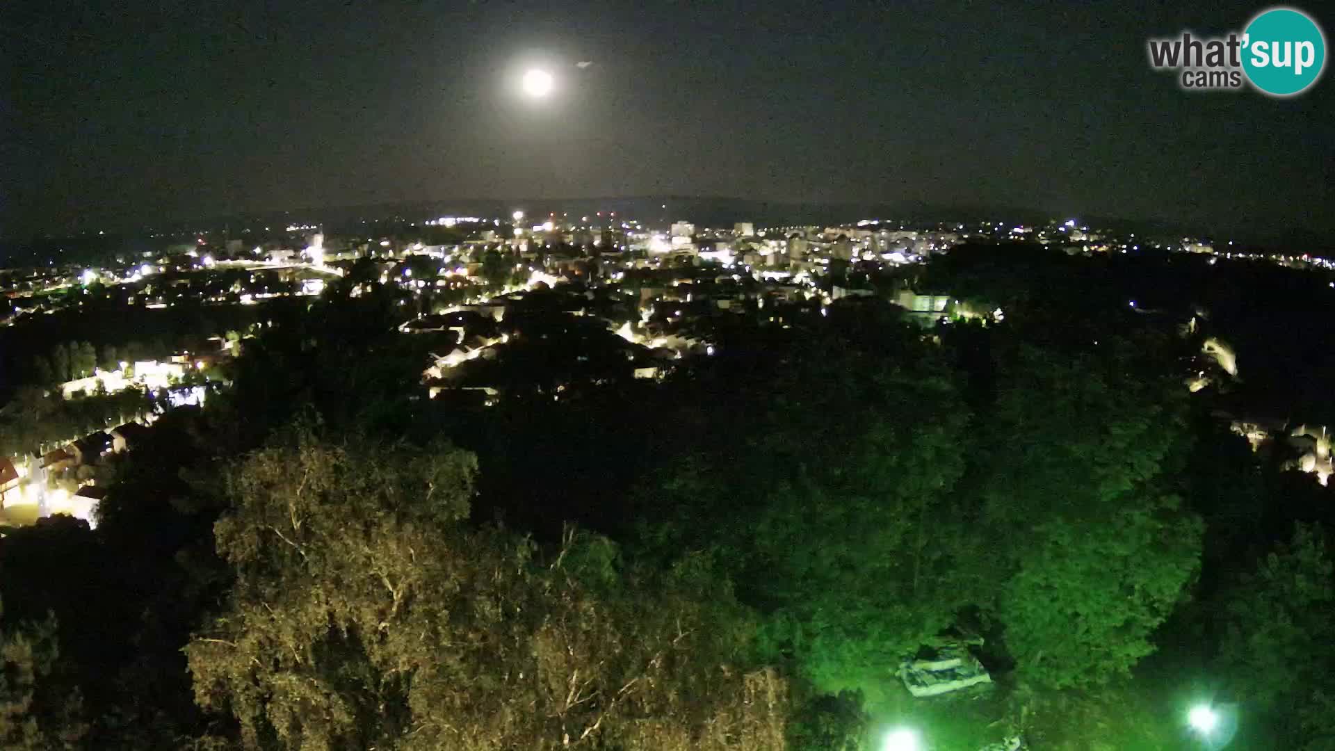 Web kamera Karlovac – Dvorac Dubovac uživo