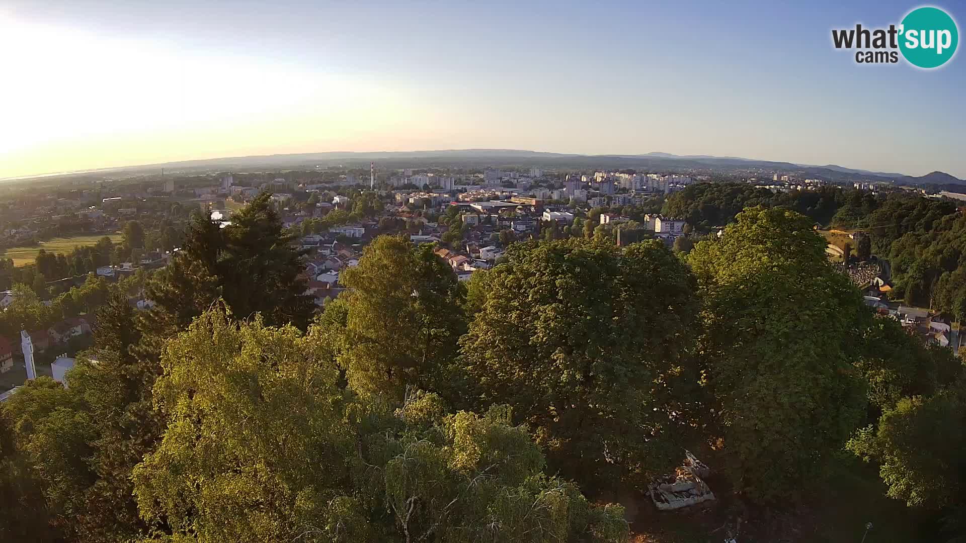 Webcam Karlovac Dubovac Castle – Live View of Karlovac’s Historic Landmark