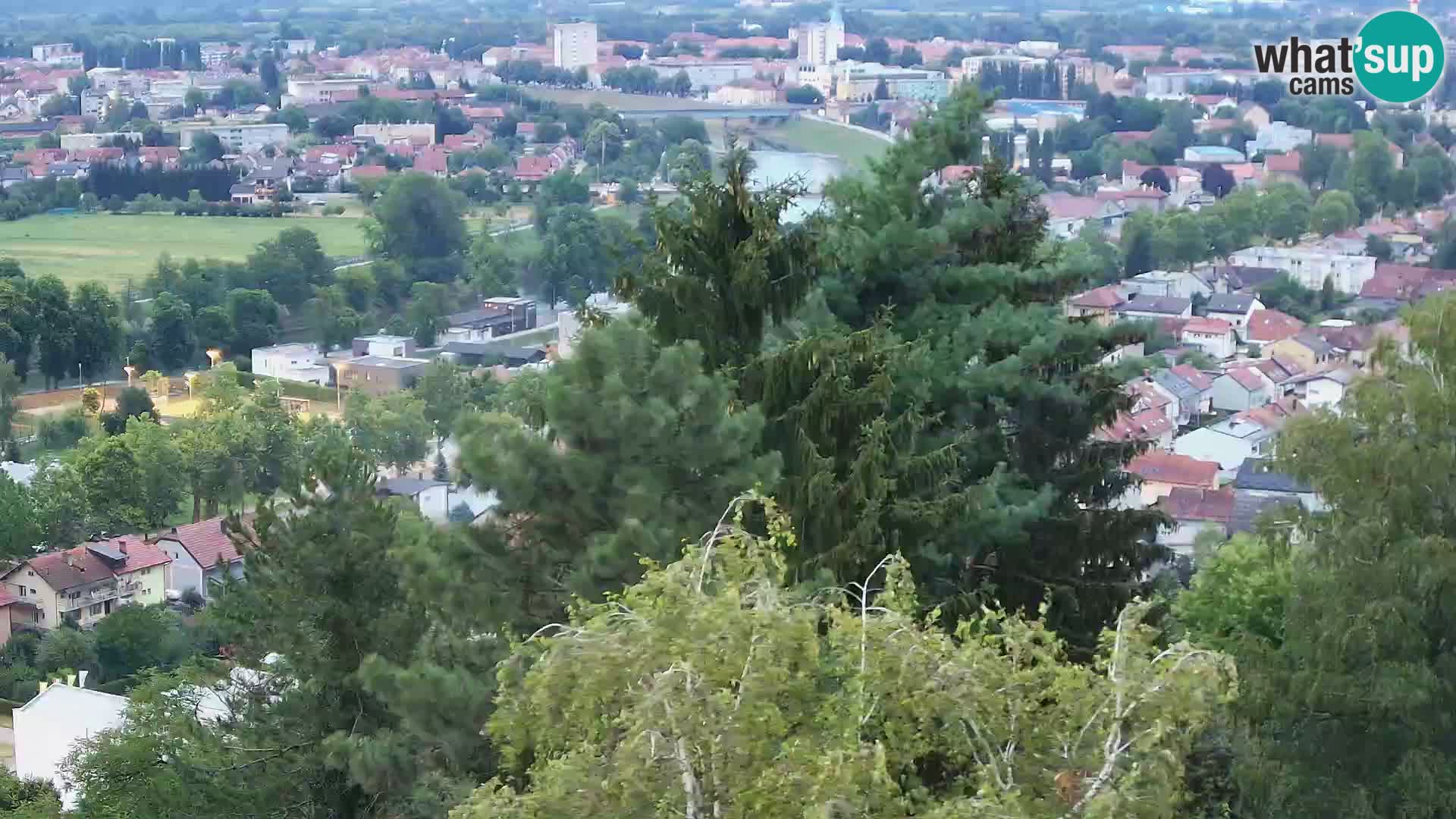 Web kamera Karlovac – Dvorac Dubovac uživo