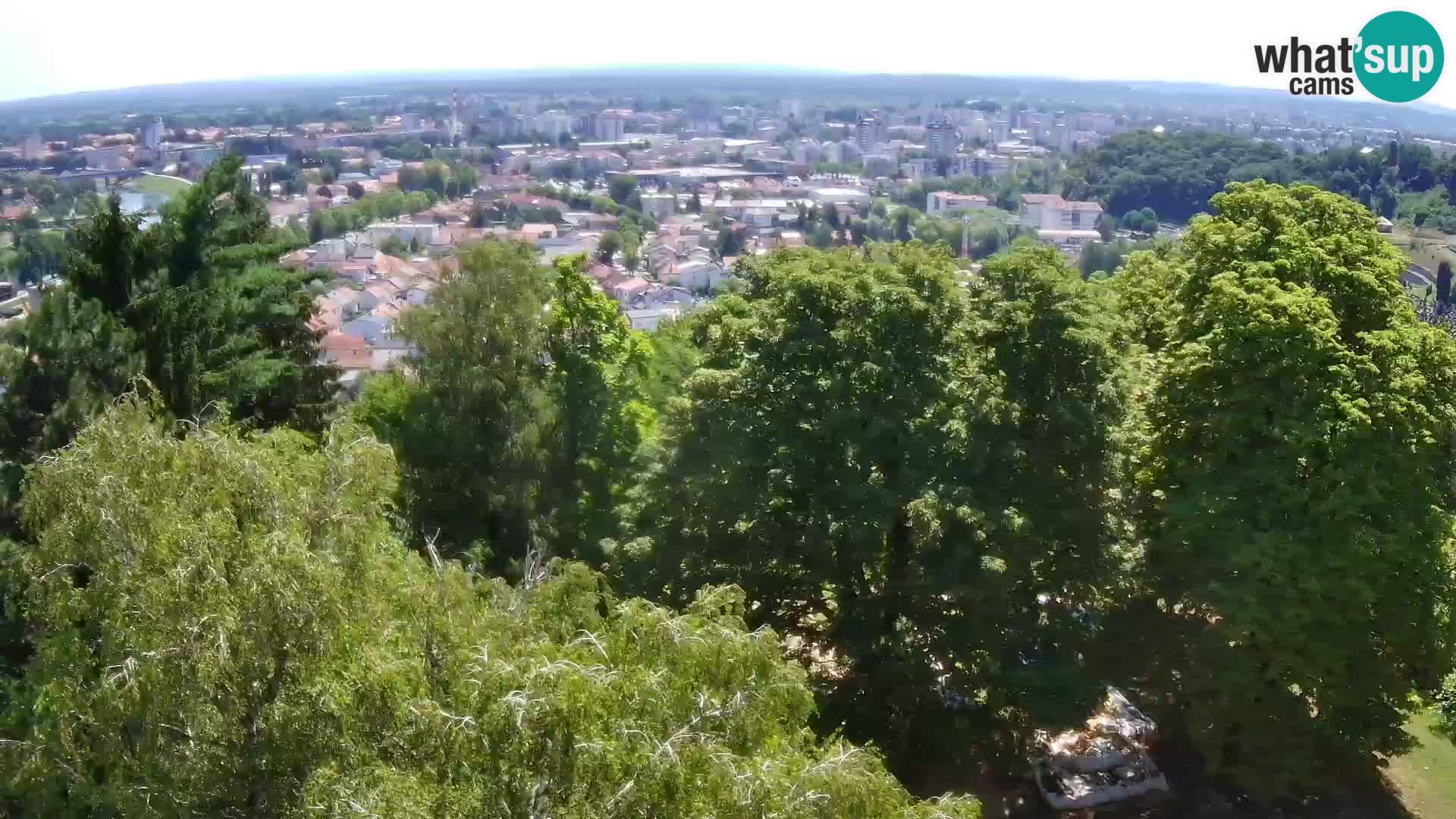 Webcam Karlovac Dubovac Castle – Live View of Karlovac’s Historic Landmark