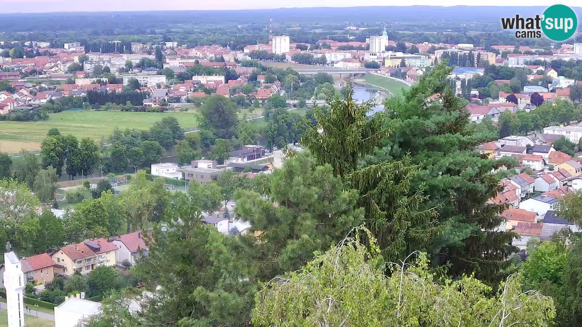 Web kamera Karlovac – Dvorac Dubovac uživo
