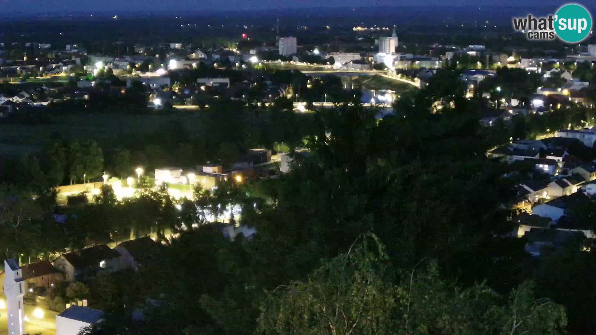 Web kamera Karlovac – Dvorac Dubovac uživo