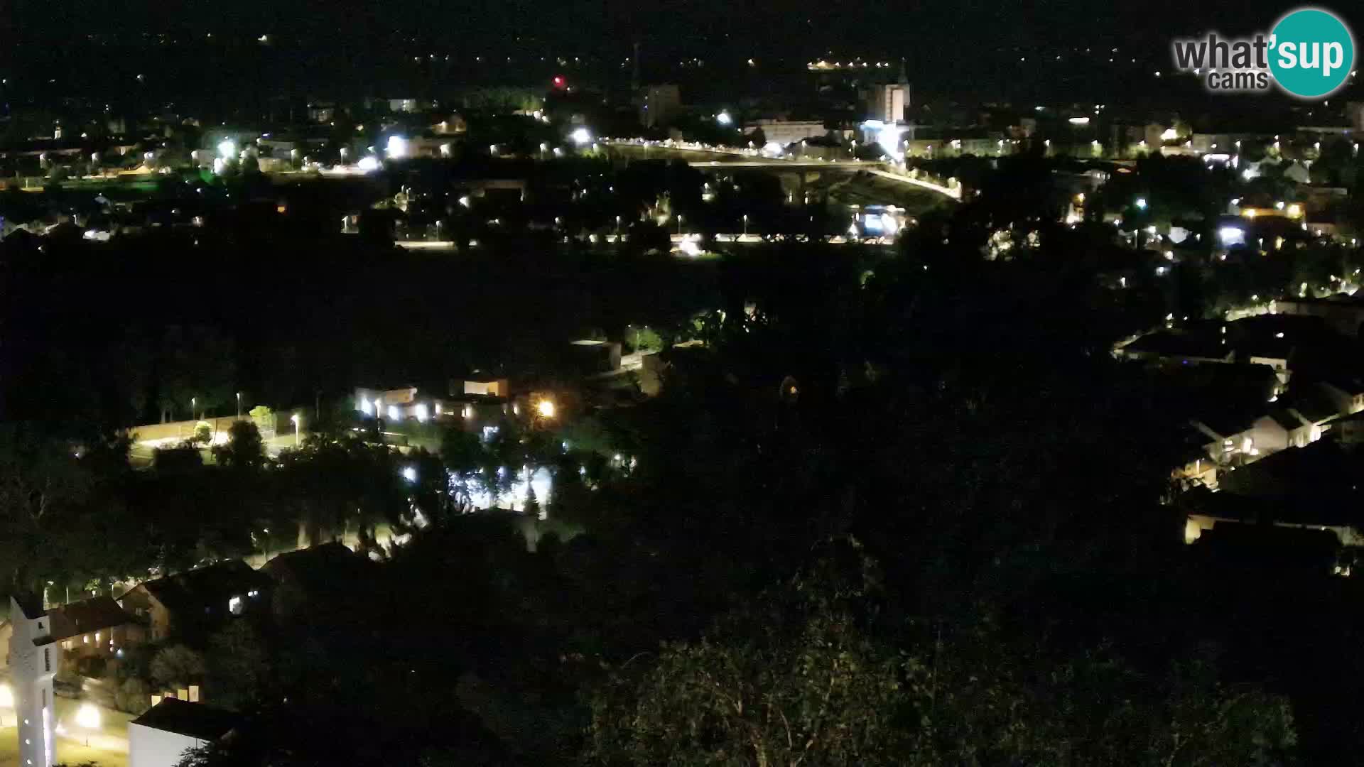 Web kamera Karlovac – Dvorac Dubovac uživo