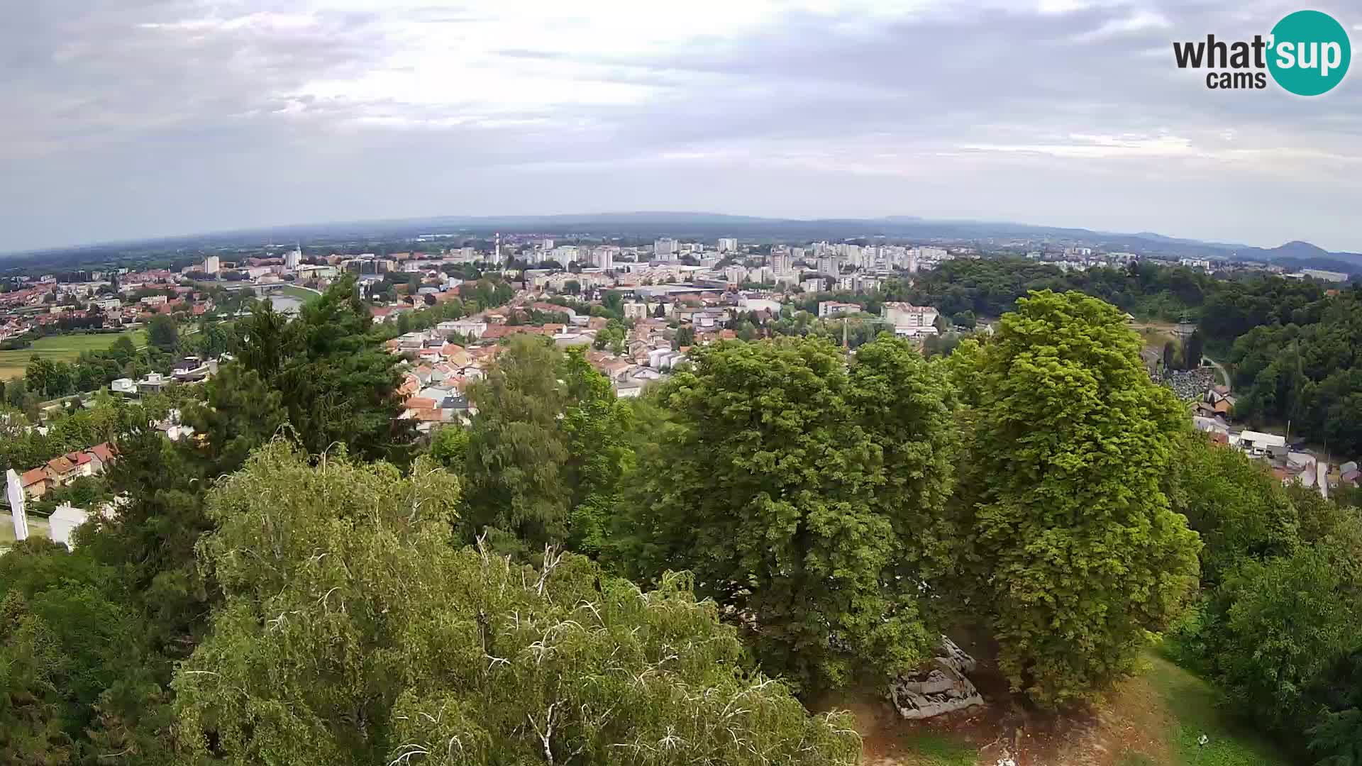 Webcam Karlovac Dubovac Castle – Live View of Karlovac’s Historic Landmark