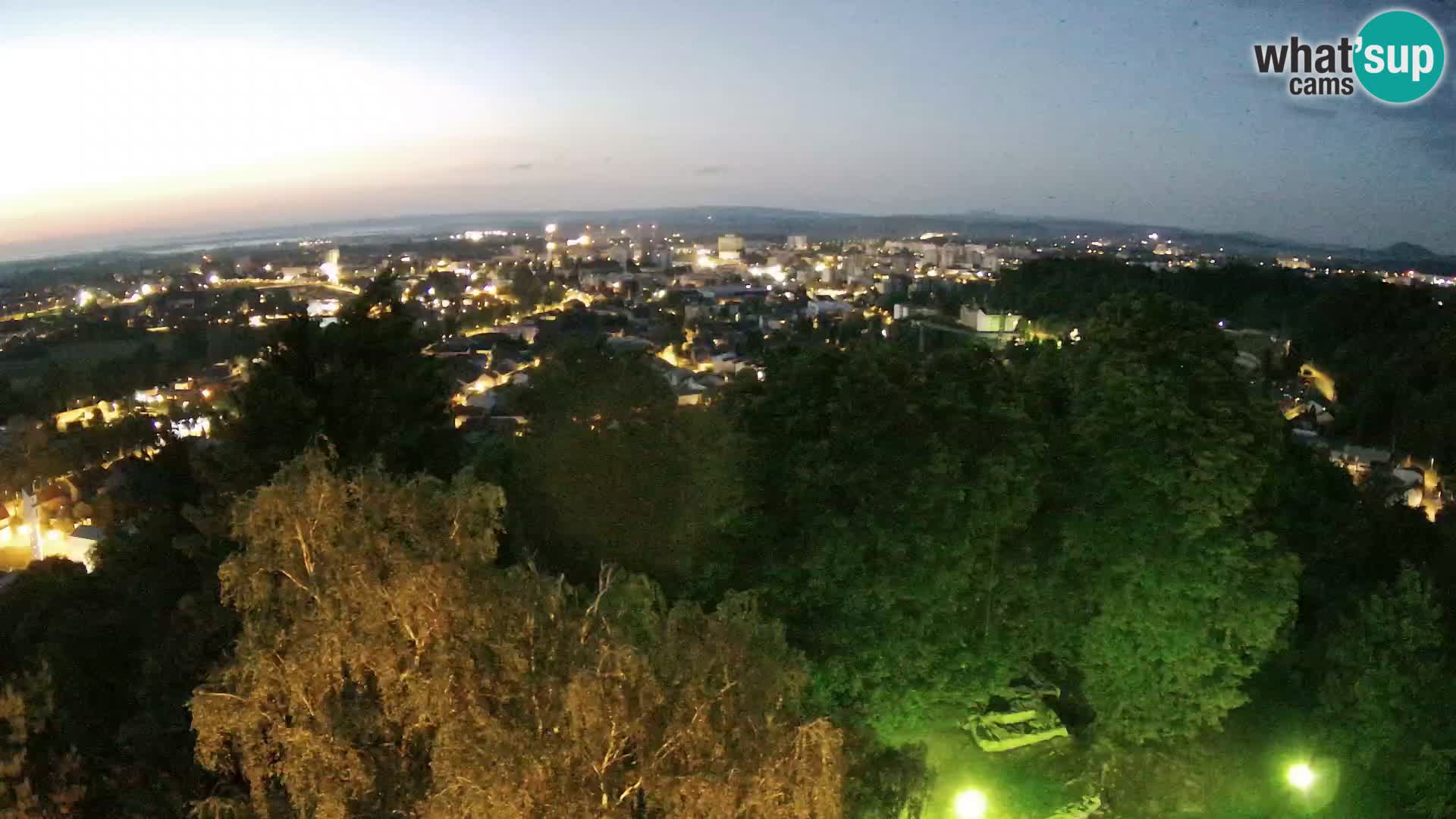 Webcam Karlstadt Burg Dubovac – Liveblick auf das historische Wahrzeichen