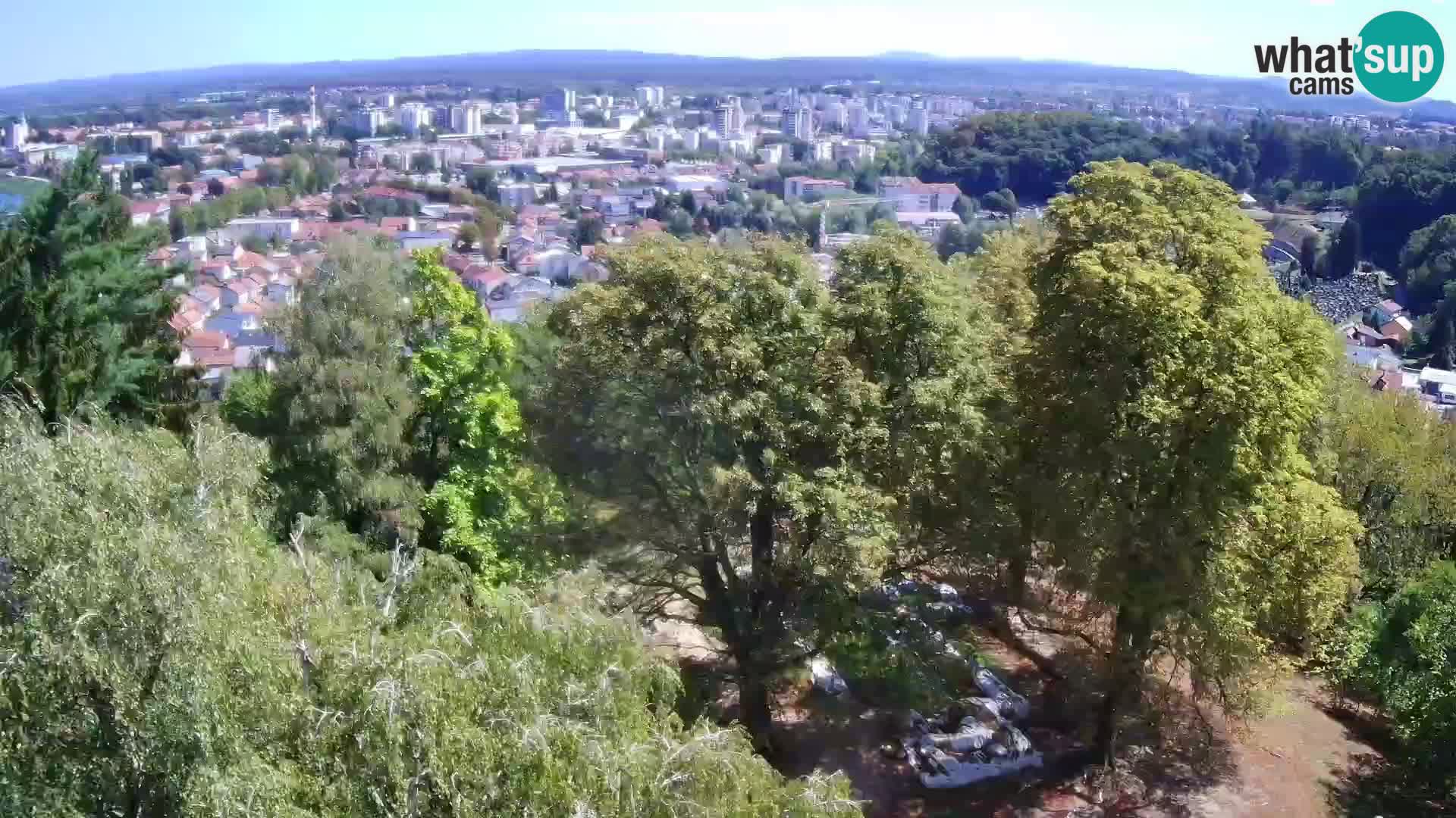 Spletna kamera Karlovac Dubovac grad – Pogled v živo na zgodovinsko znamenitost Karlovca