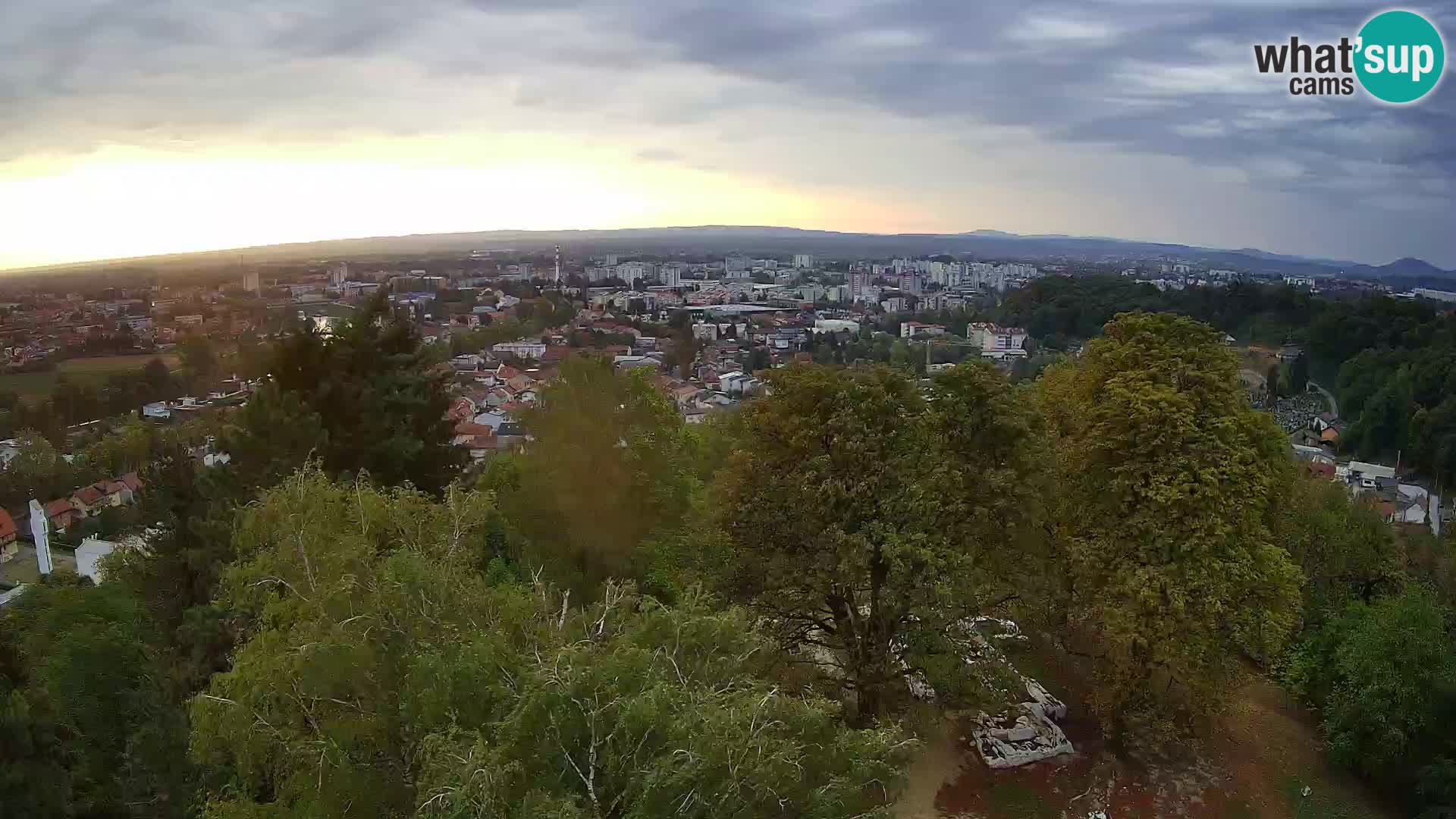 Webcam Karlovac Dubovac Castle – Live View of Karlovac’s Historic Landmark