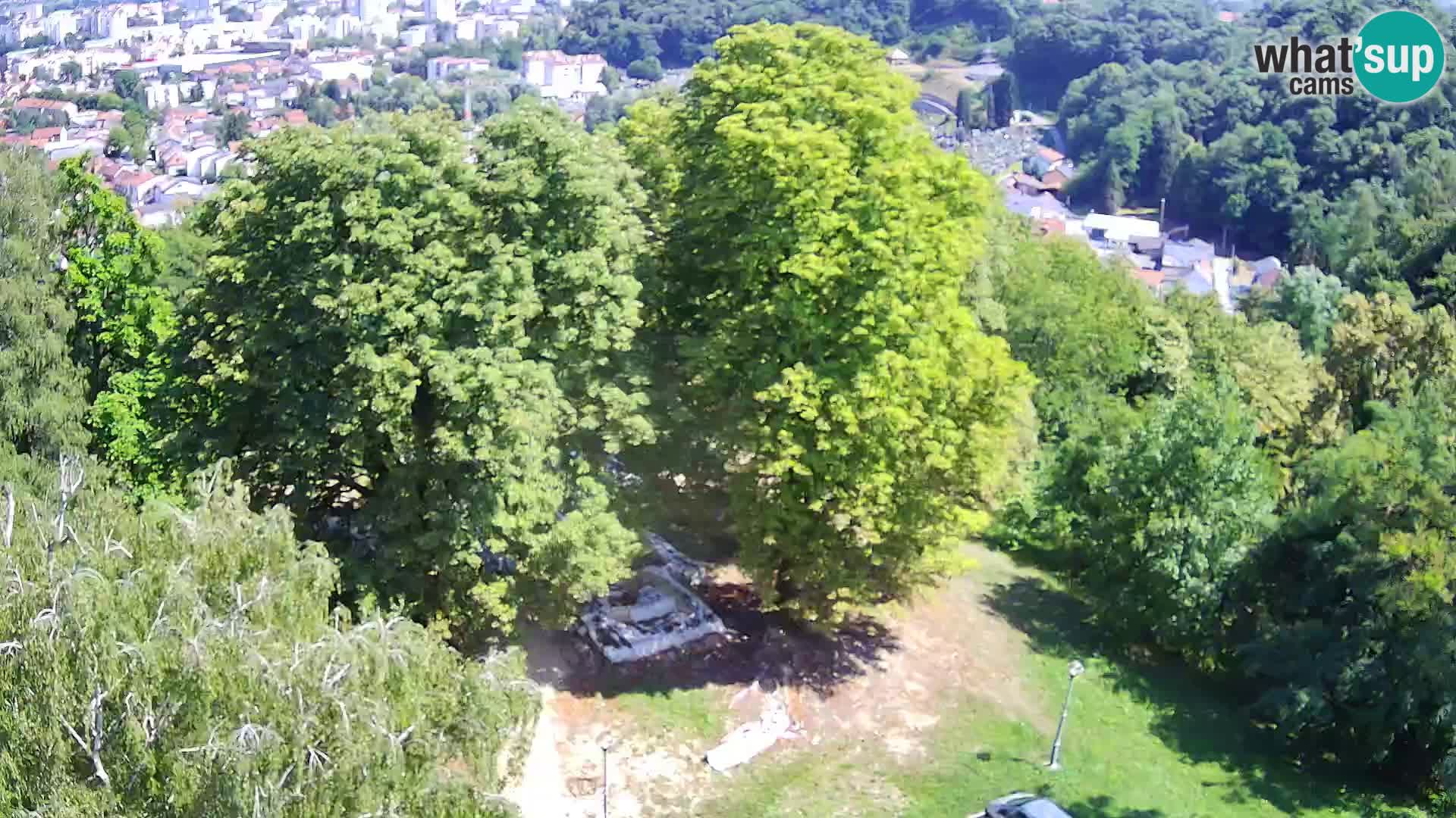 Spletna kamera Karlovac Dubovac grad – Pogled v živo na zgodovinsko znamenitost Karlovca