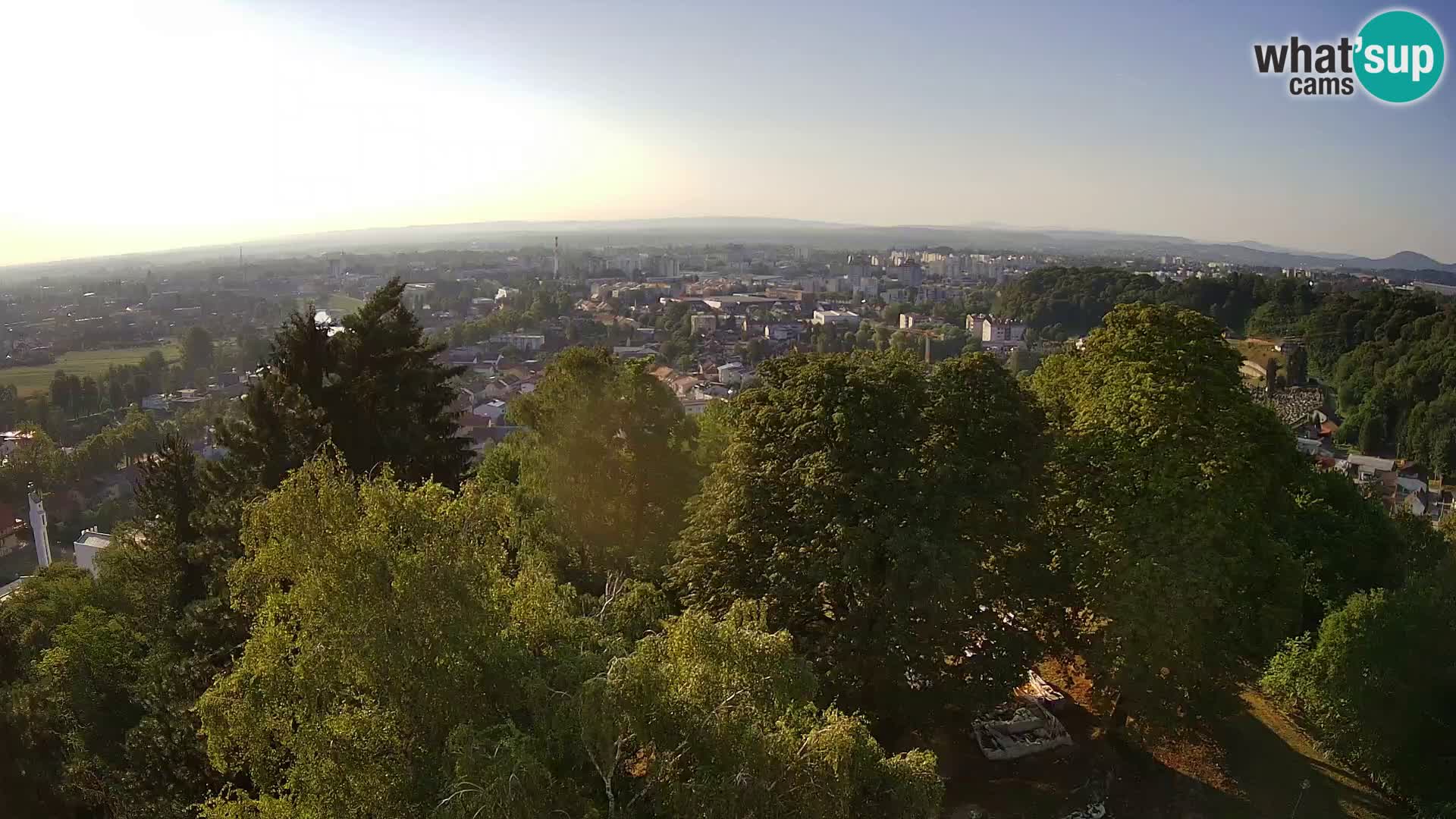 Webcam Karlovac Dubovac Castle – Live View of Karlovac’s Historic Landmark