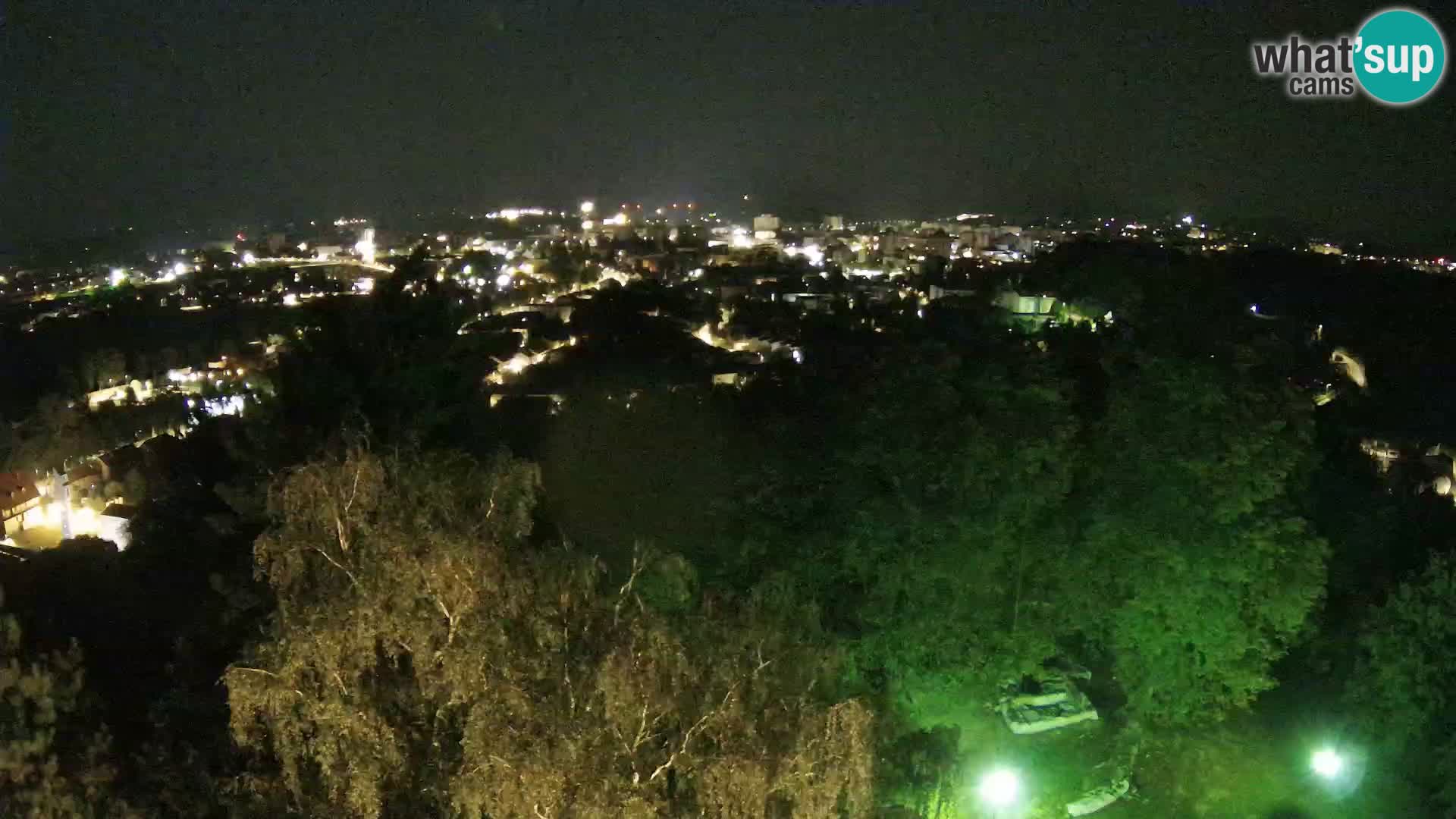 Web kamera Karlovac – Dvorac Dubovac uživo