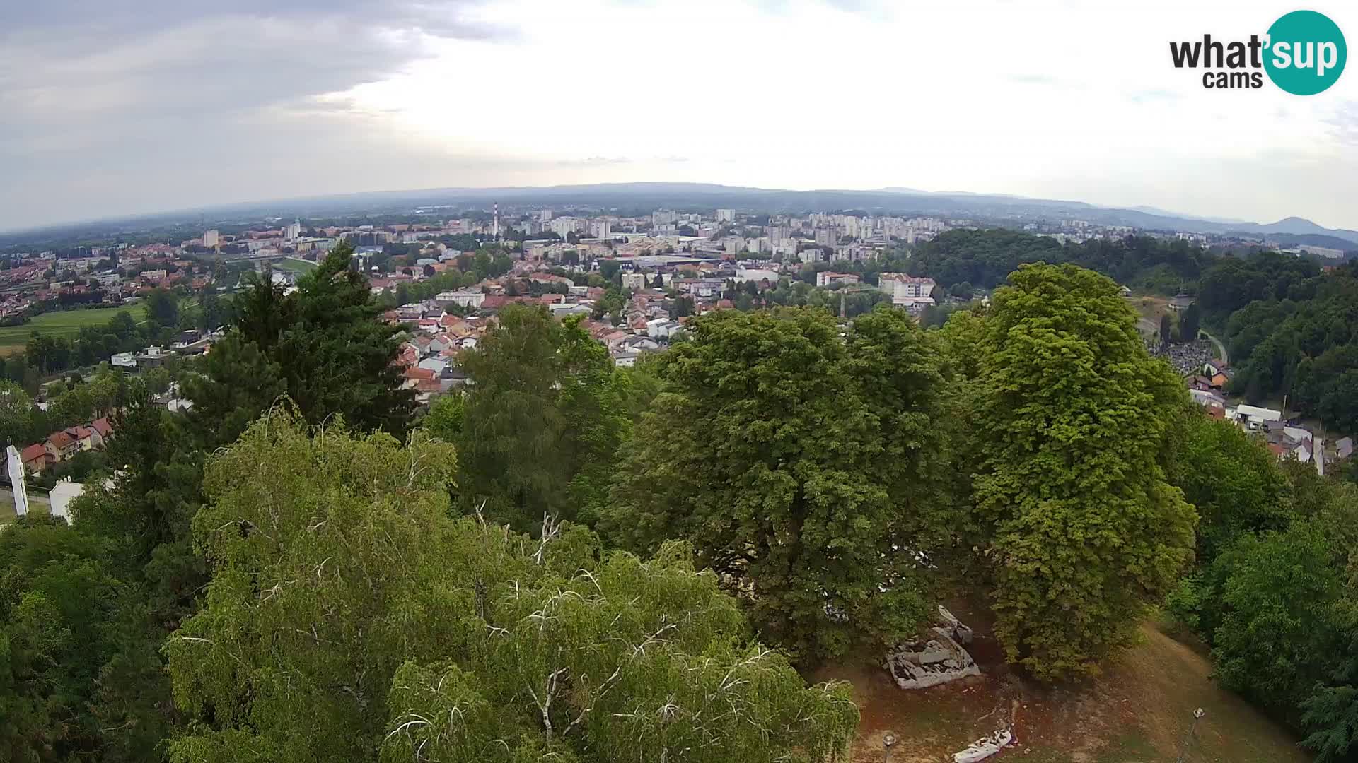 Web kamera Karlovac – Dvorac Dubovac uživo