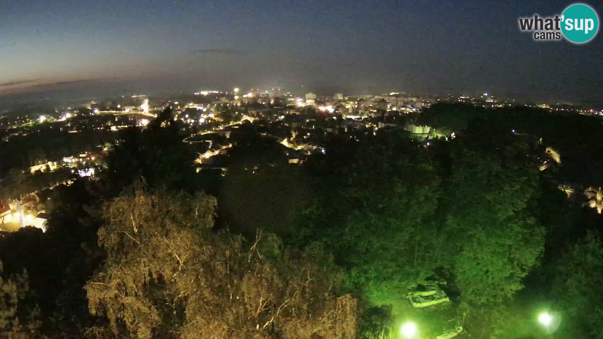 Web kamera Karlovac – Dvorac Dubovac uživo