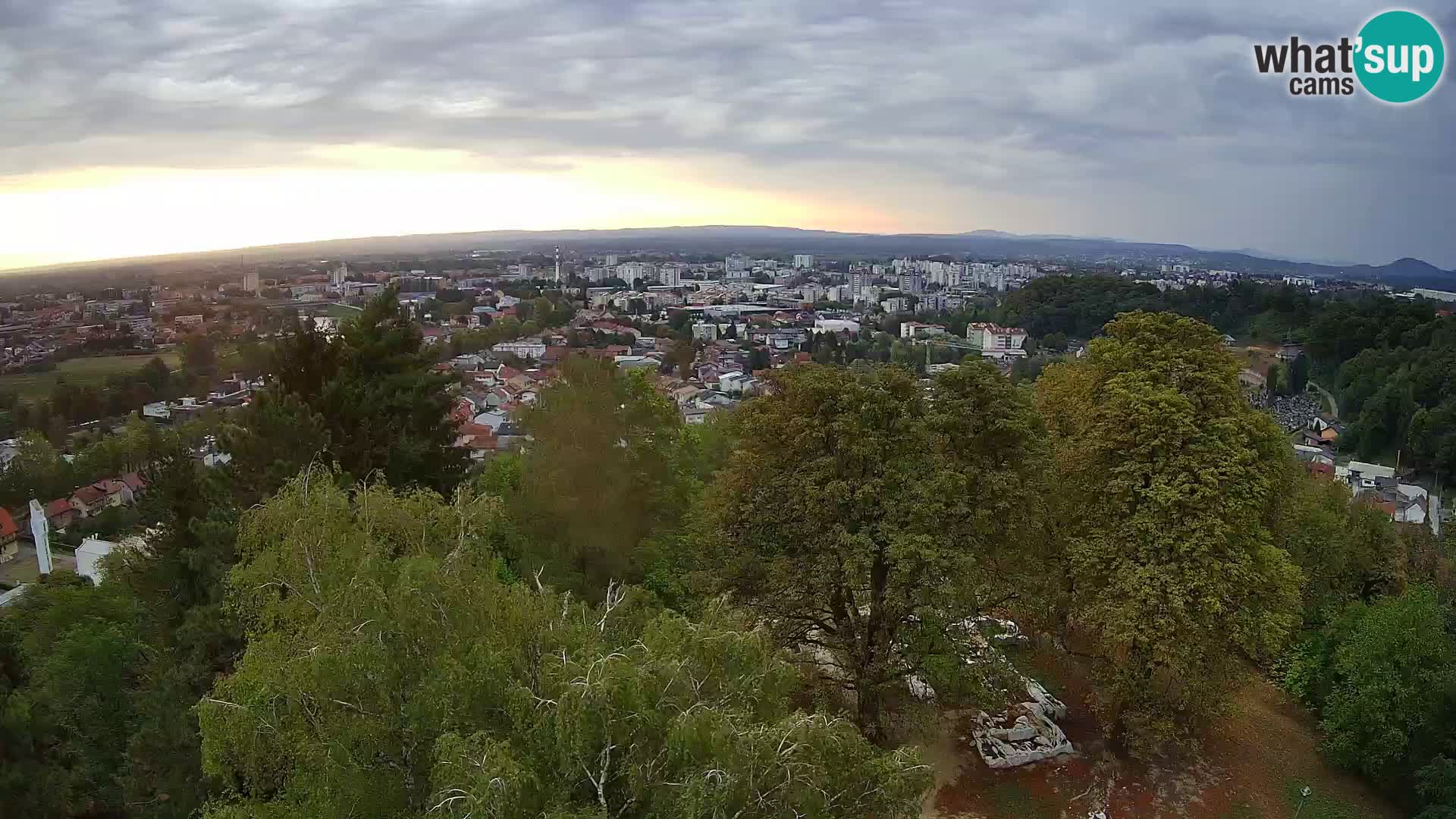 Webcam Karlovac Dubovac Castle – Live View of Karlovac’s Historic Landmark