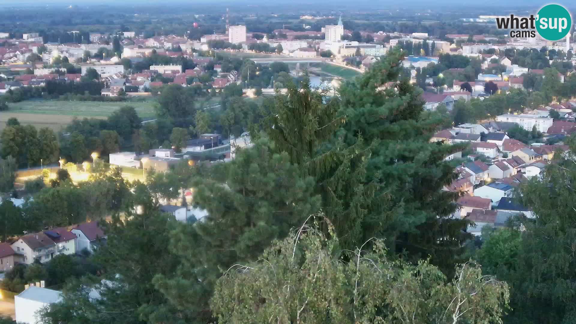 Web kamera Karlovac – Dvorac Dubovac uživo