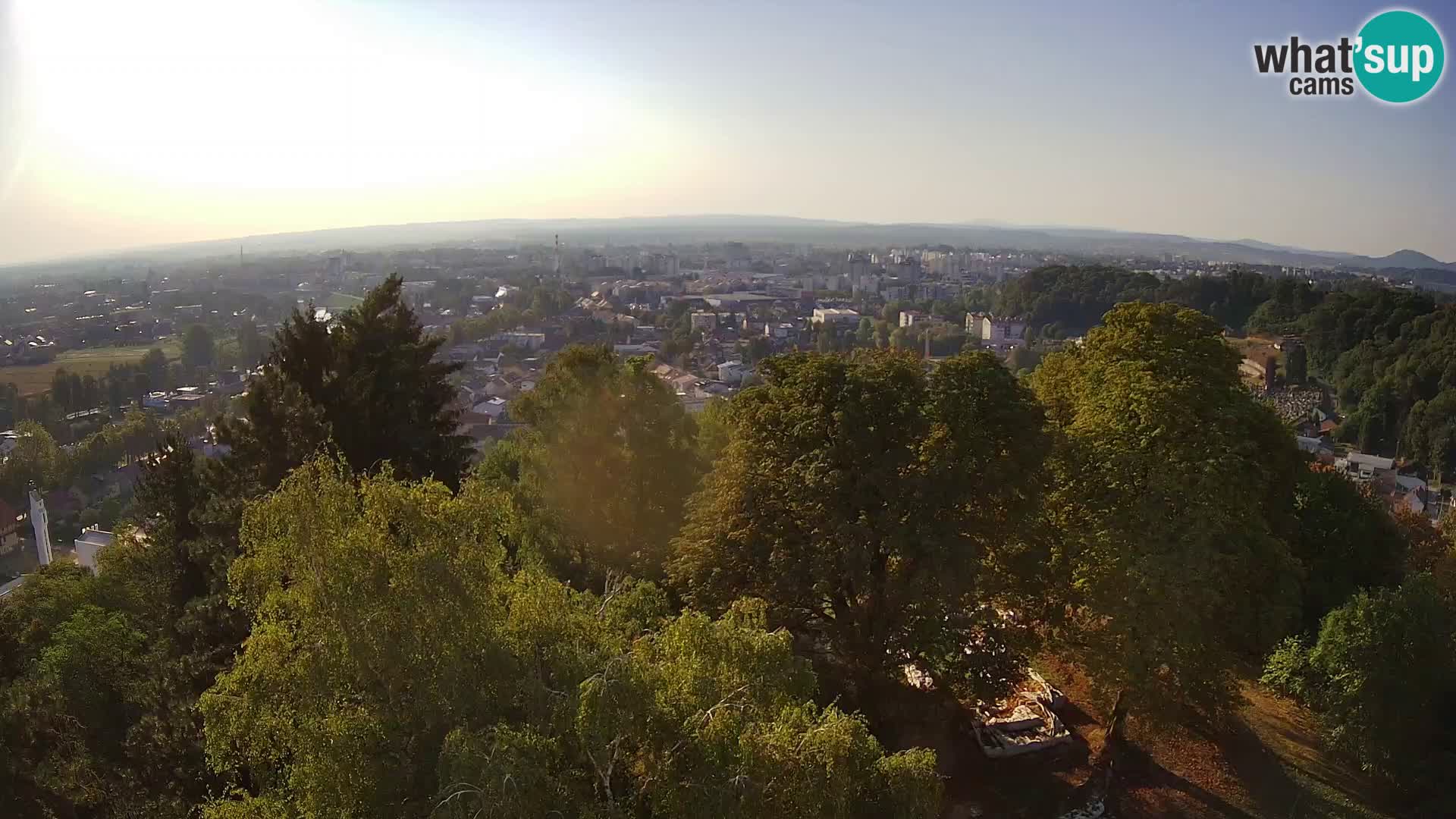 Web kamera Karlovac – Dvorac Dubovac uživo
