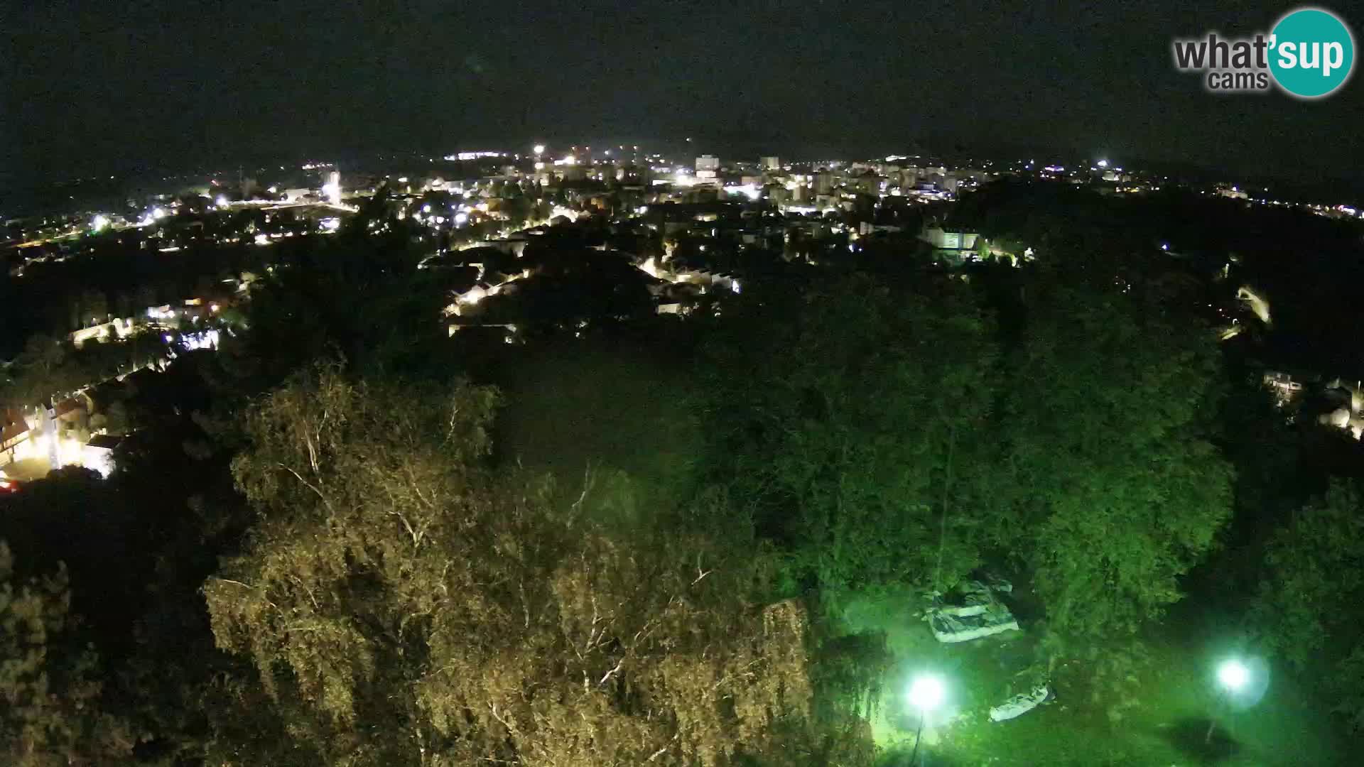 Web kamera Karlovac – Dvorac Dubovac uživo