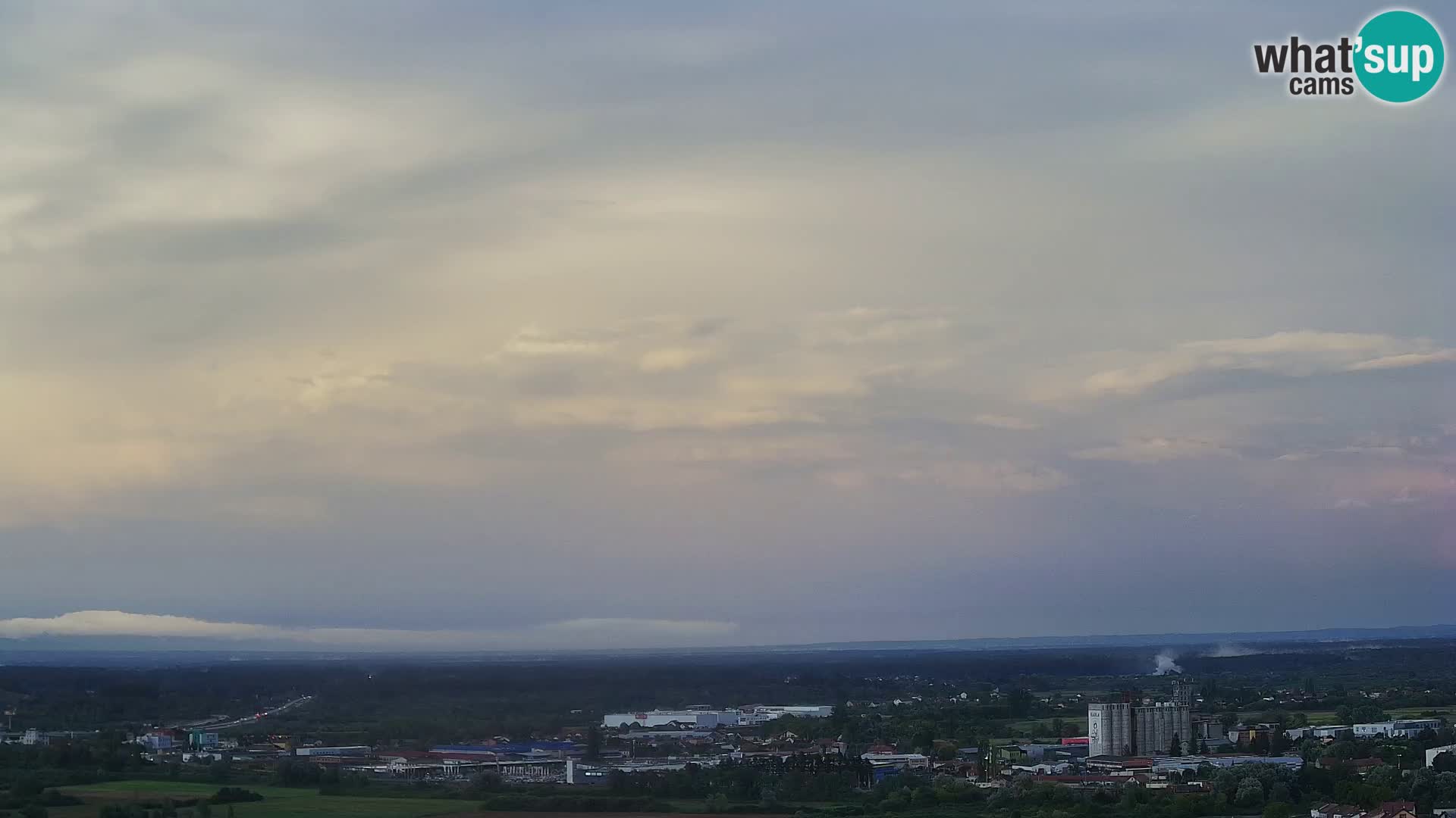 Spletna kamera Karlovac Dubovac grad – Pogled v živo na zgodovinsko znamenitost Karlovca