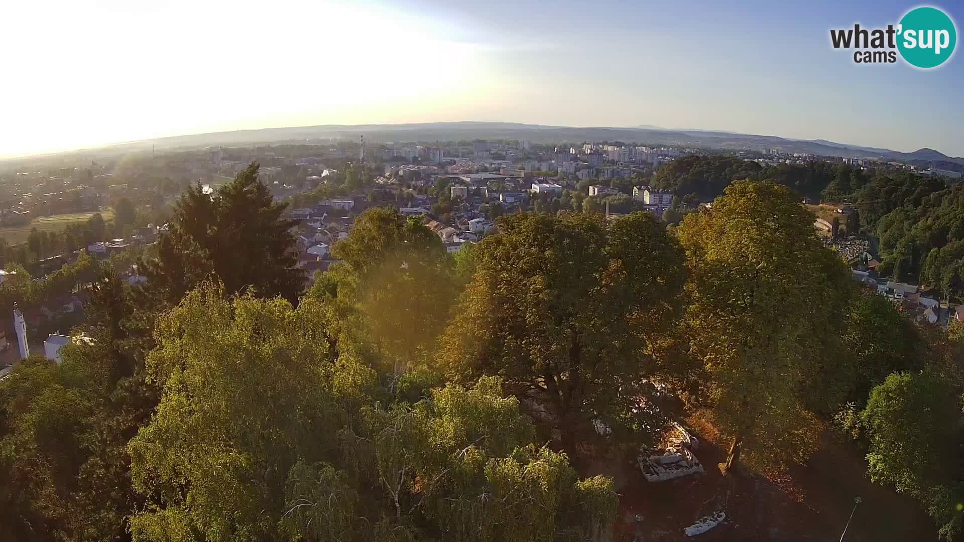Web kamera Karlovac – Dvorac Dubovac uživo