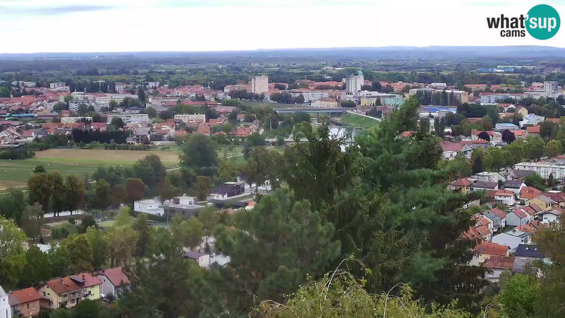 Web kamera Karlovac – Dvorac Dubovac uživo