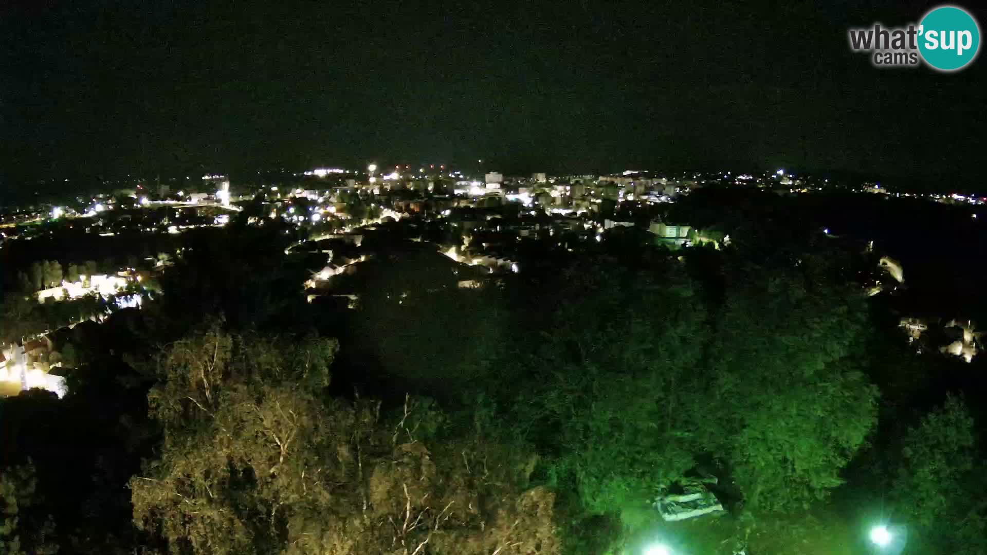 Web kamera Karlovac – Dvorac Dubovac uživo