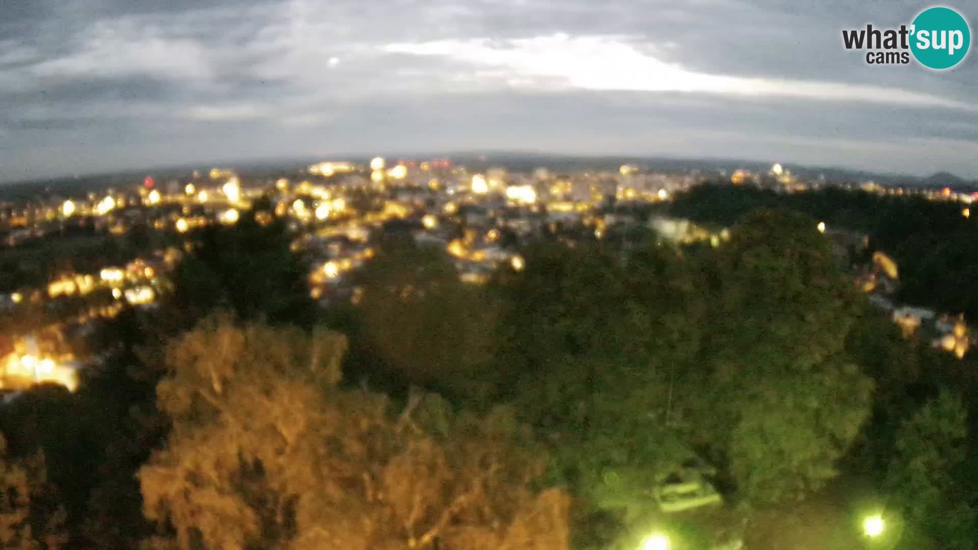 Webcam Karlovac Dubovac Castle – Live View of Karlovac’s Historic Landmark