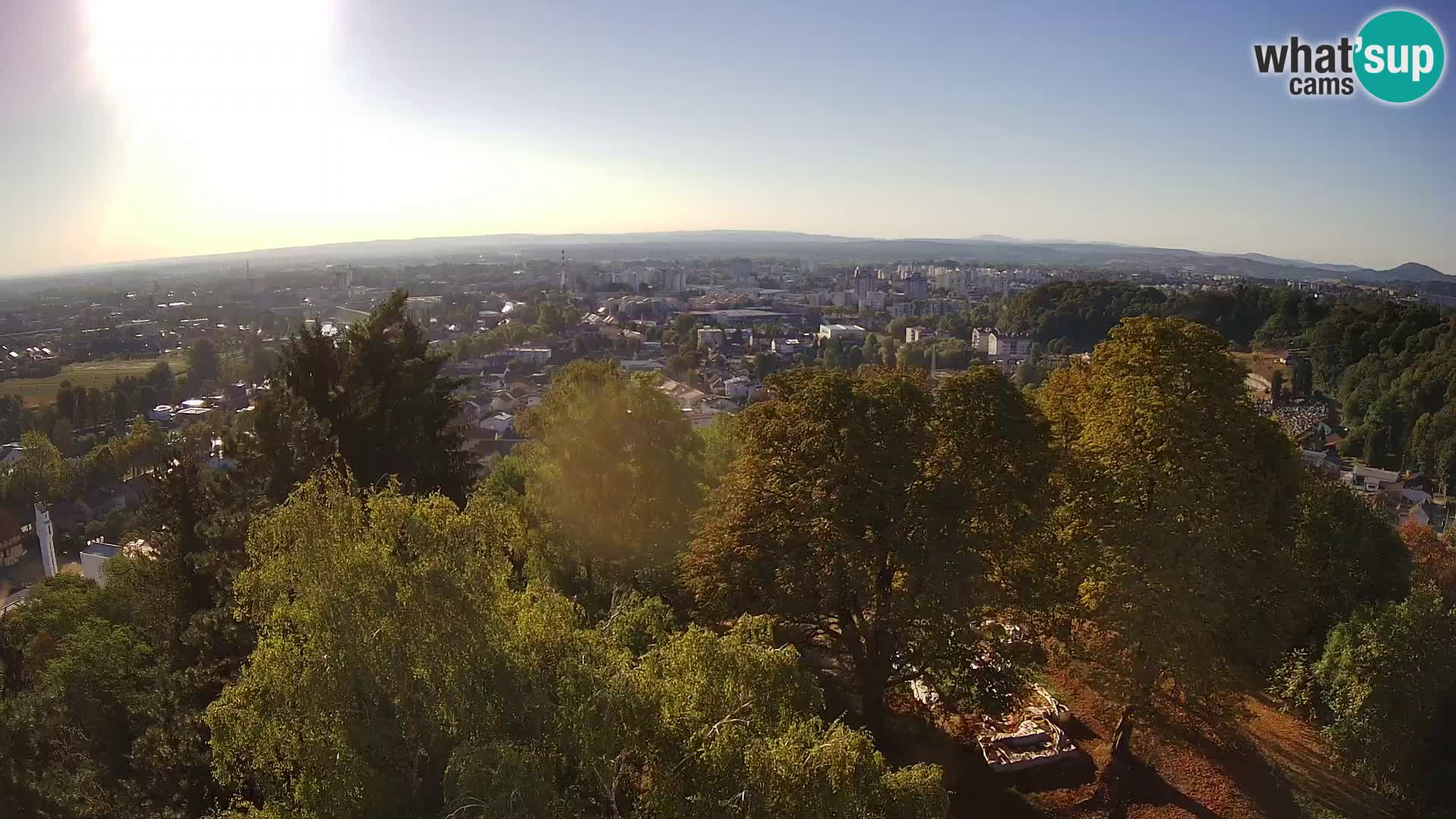 Web kamera Karlovac – Dvorac Dubovac uživo