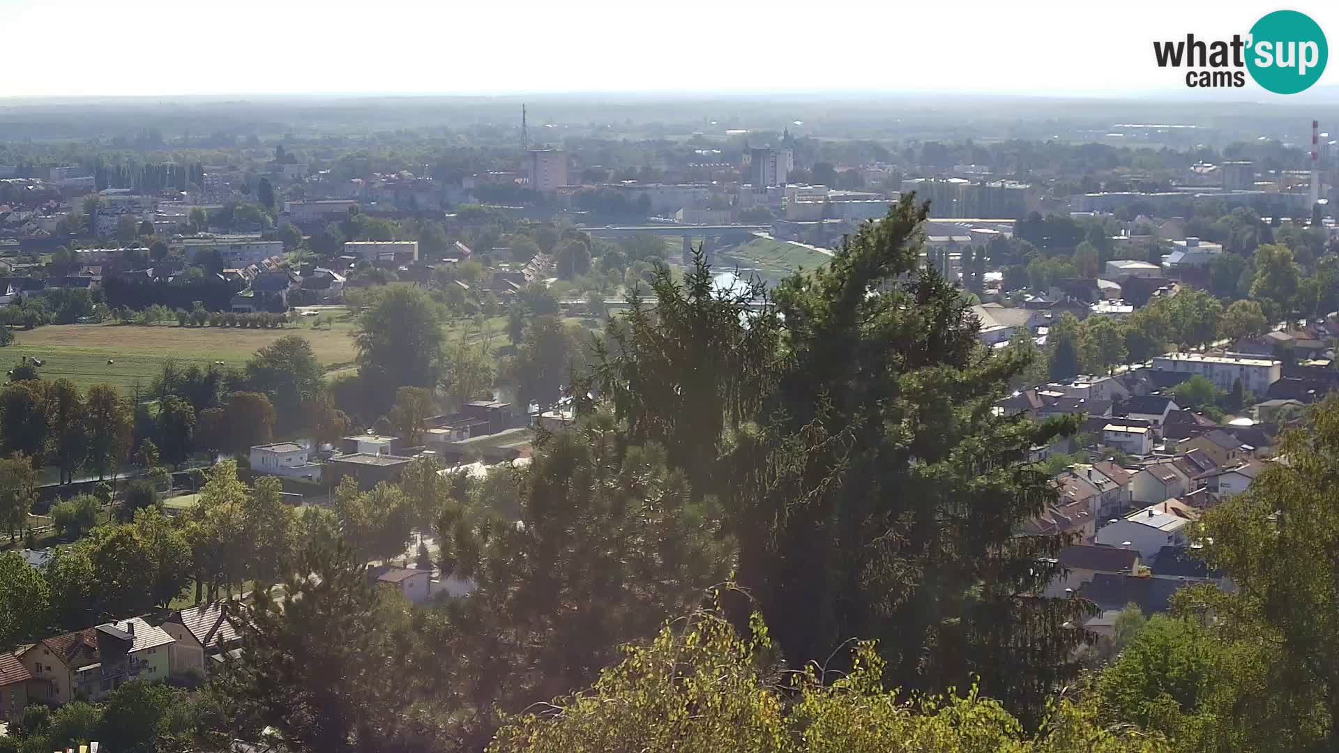 Spletna kamera Karlovac Dubovac grad – Pogled v živo na zgodovinsko znamenitost Karlovca