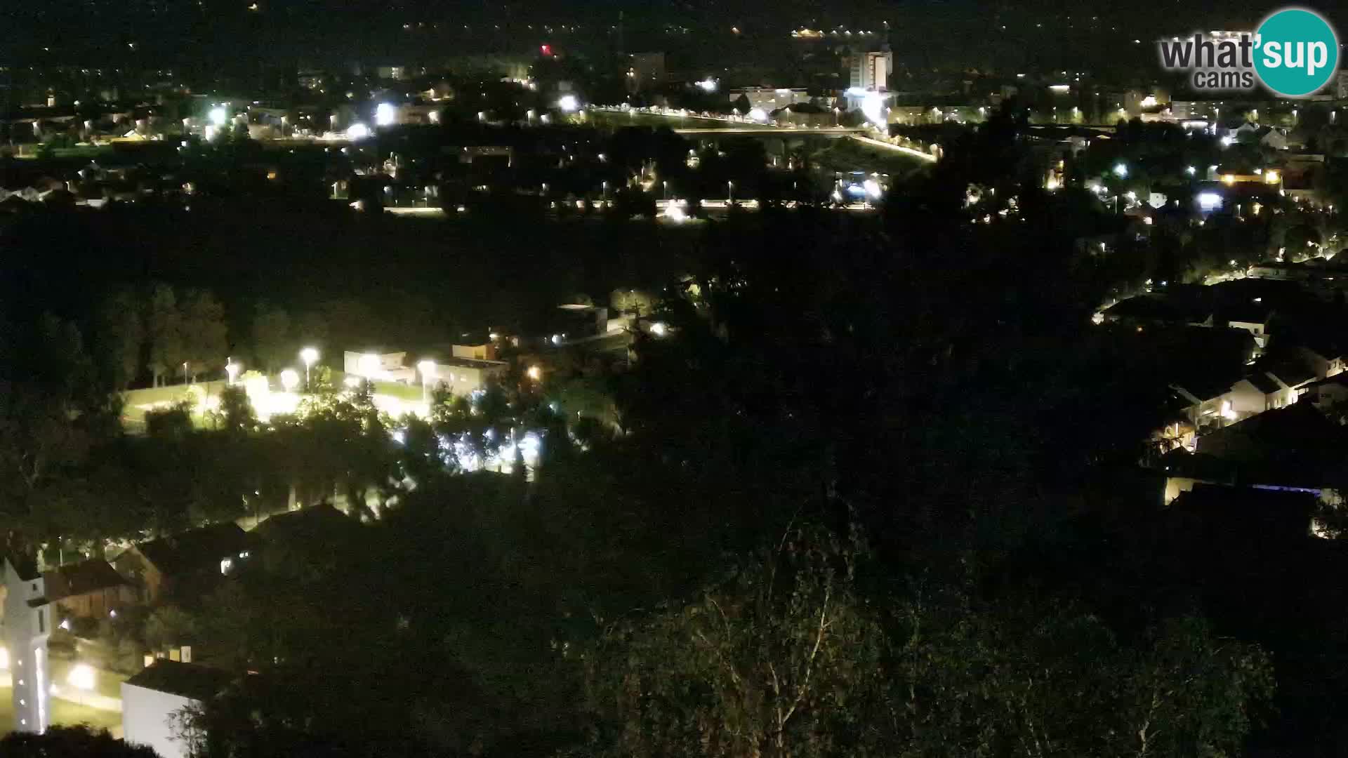 Web kamera Karlovac – Dvorac Dubovac uživo