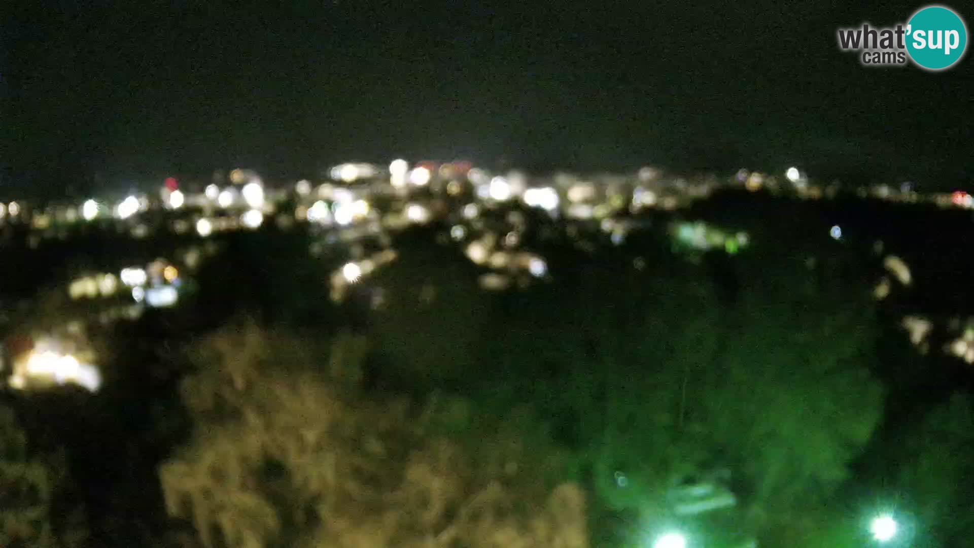 Spletna kamera Karlovac Dubovac grad – Pogled v živo na zgodovinsko znamenitost Karlovca