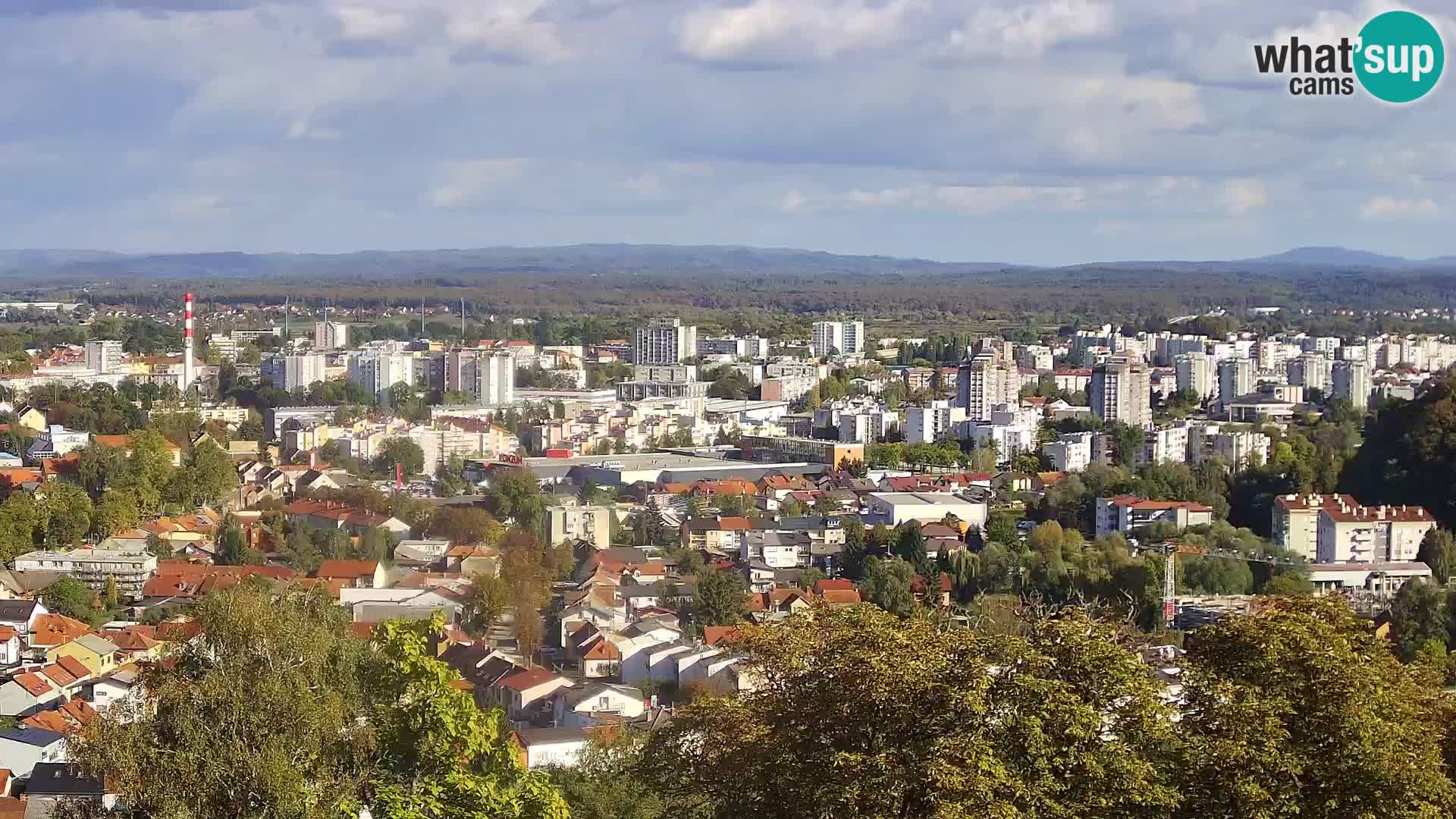 Spletna kamera Karlovac Dubovac grad – Pogled v živo na zgodovinsko znamenitost Karlovca