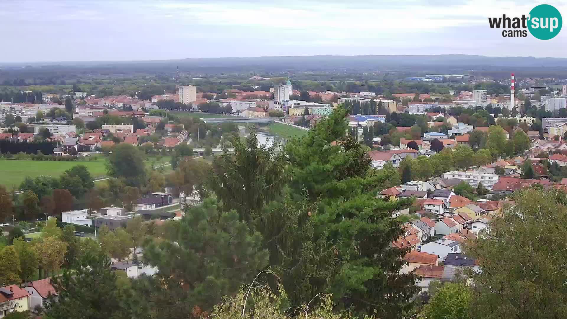 Spletna kamera Karlovac Dubovac grad – Pogled v živo na zgodovinsko znamenitost Karlovca