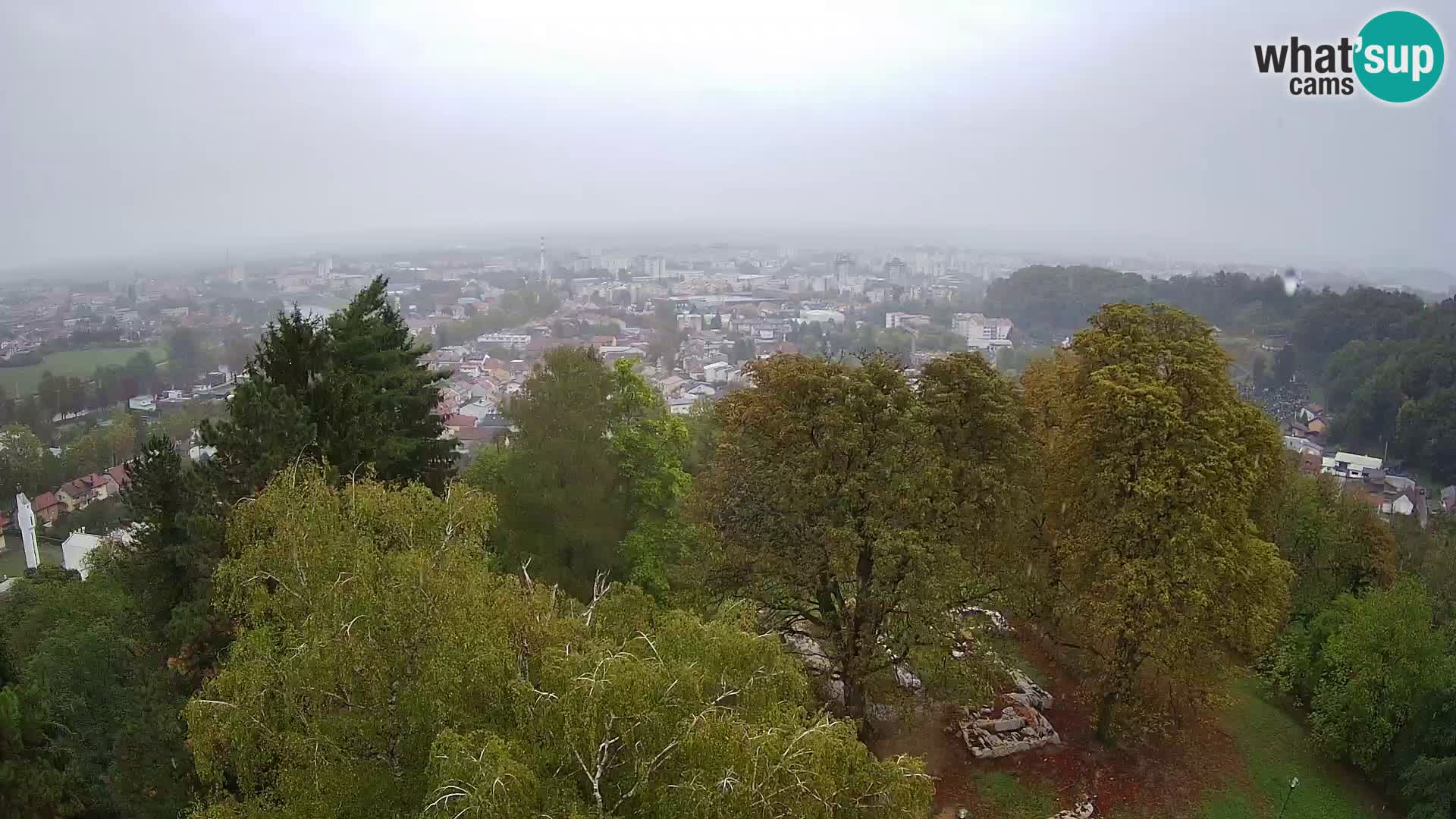 Web kamera Karlovac – Dvorac Dubovac uživo