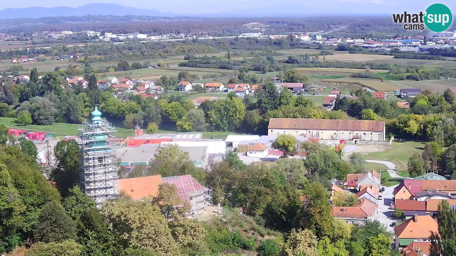 Spletna kamera Karlovac Dubovac grad – Pogled v živo na zgodovinsko znamenitost Karlovca