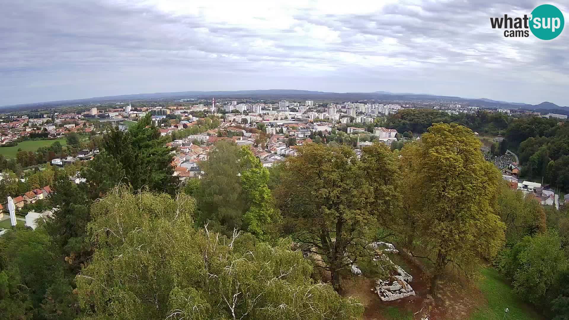 Web kamera Karlovac – Dvorac Dubovac uživo