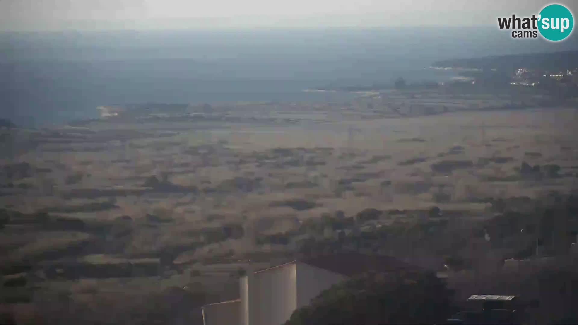 Vue de l’usine de fromage Gligora Kolan – île de Pag